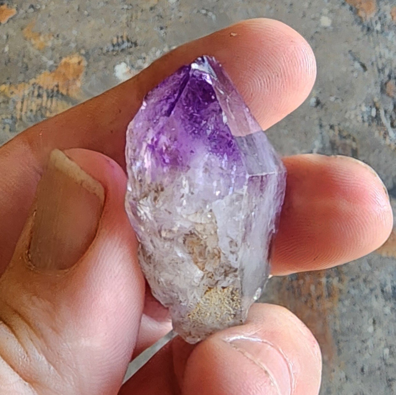 A CHOICE Glassy Gemmy Purple Amethyst crystal from KEDON, Ural, Russia Siberia