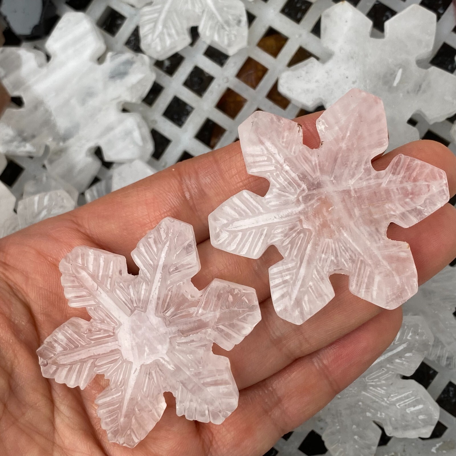 TOP Natural Gypsum Selenite snow Hand Carved Quartz Crystal Reiki healing 1PC