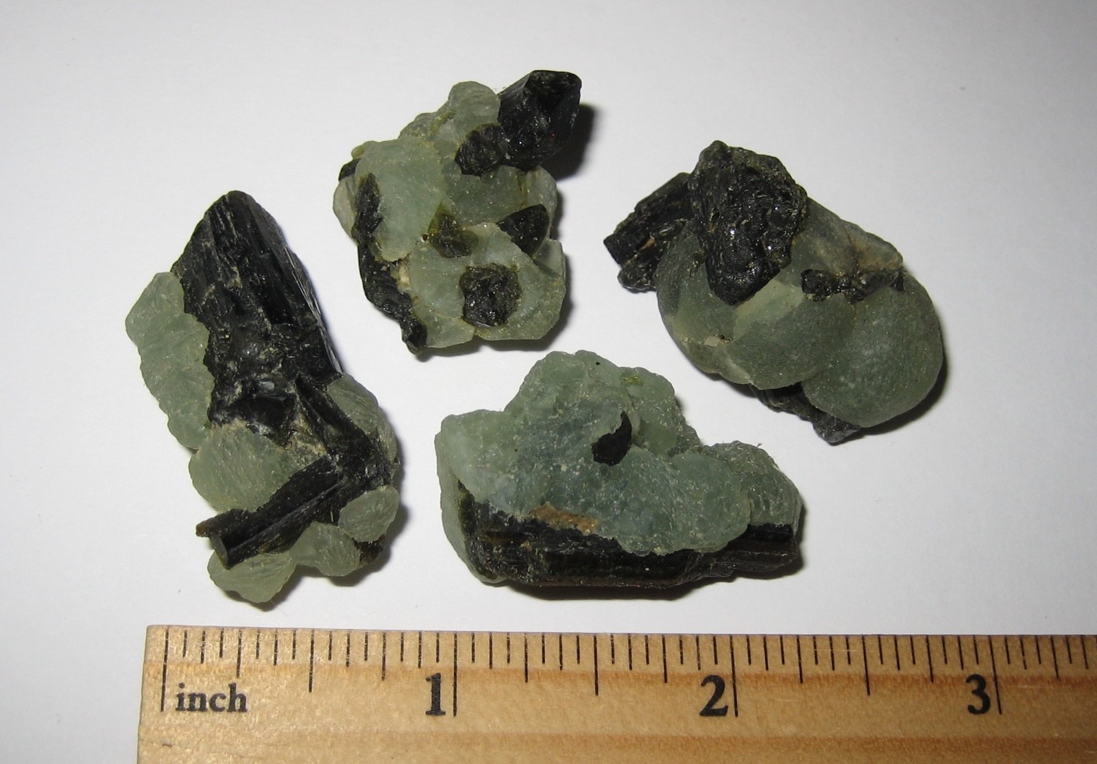 4 SMALL NATURAL 1″- 1.3″ PREHNITE & EPIDOTE CRYSTAL CLUSTERS FROM MALI 60.9grams