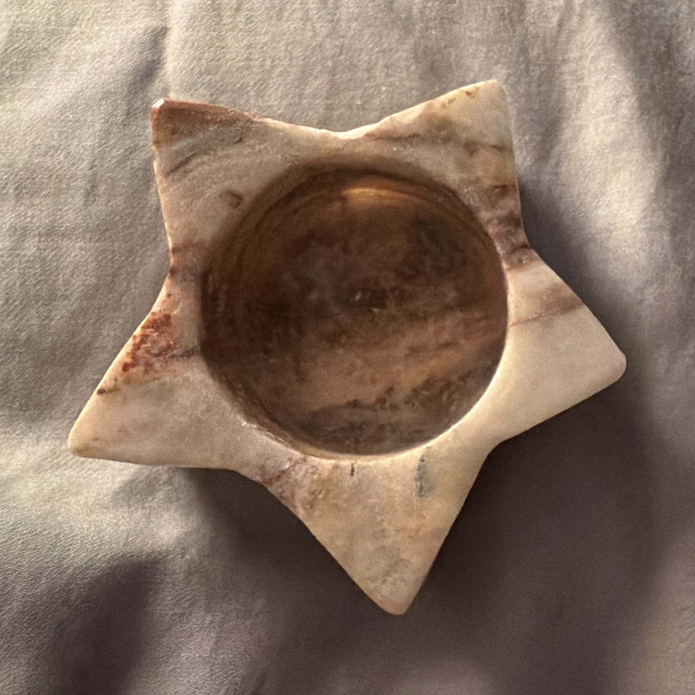 Star-Shaped Carved green onyx candle holder – White & Brown Marbled Stone Design