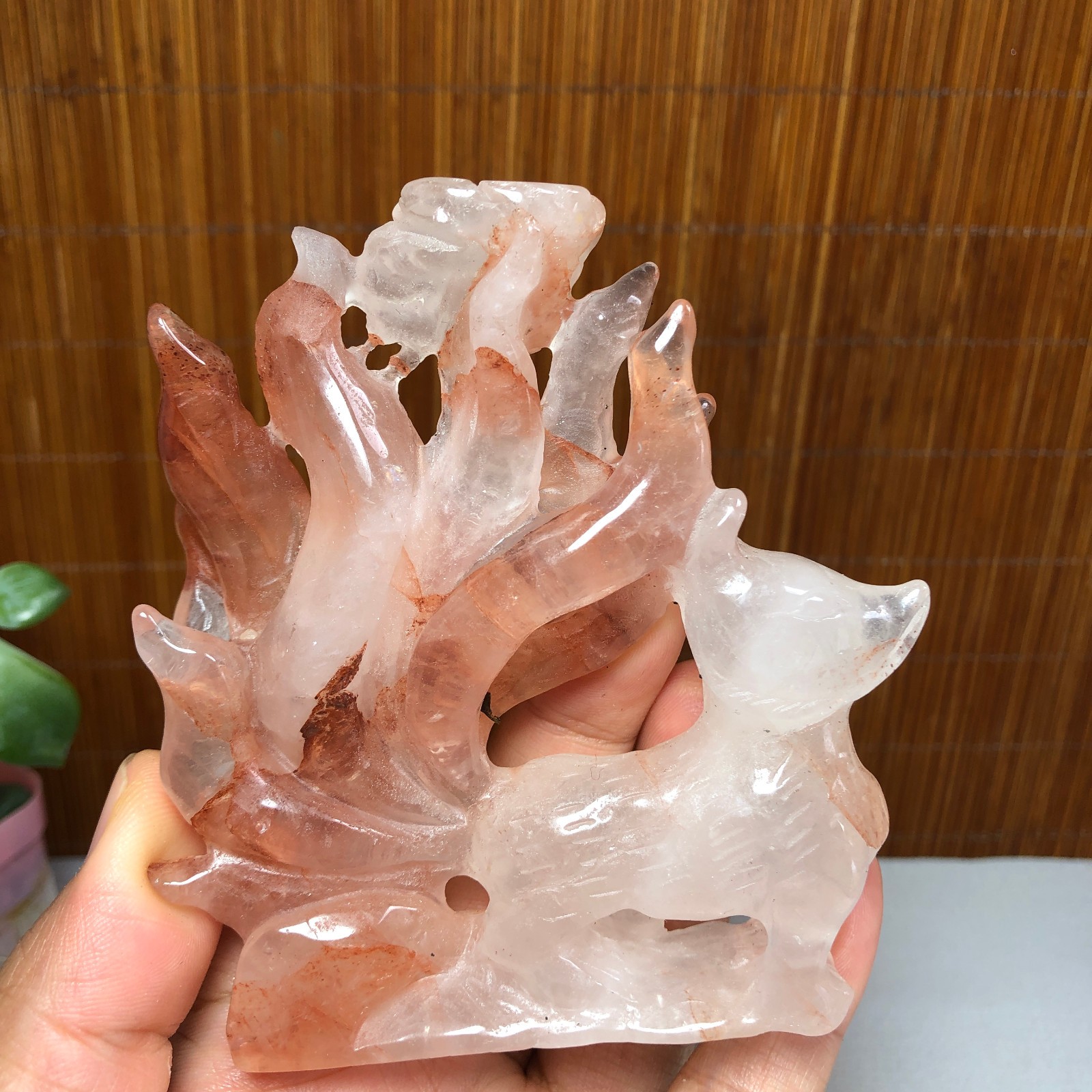 91mm Natural Red gum flower crystal carved Nine Tailed Fox specimens 175g A1799