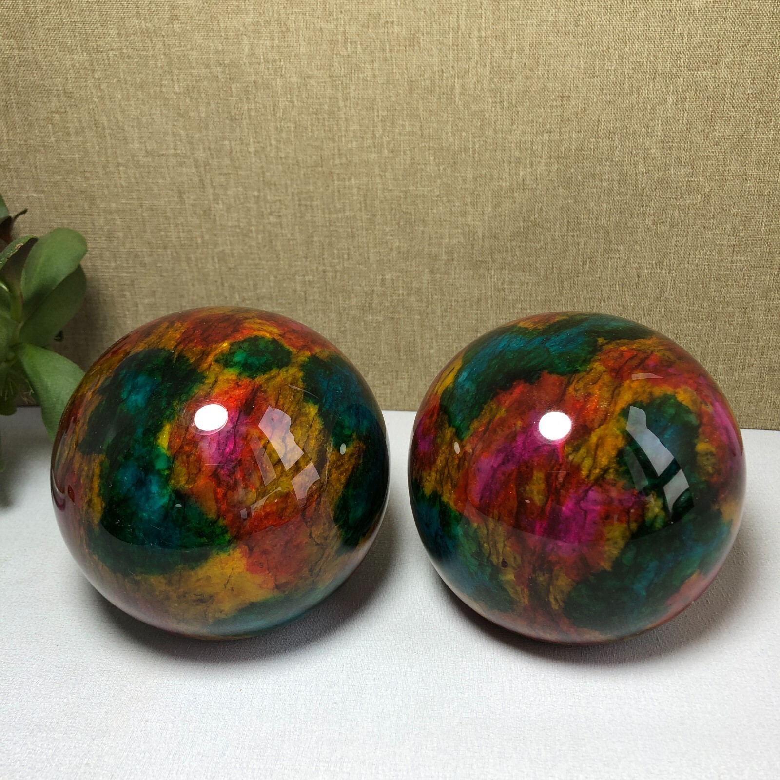 1Pcs99mm Natural “Seven Colors Jade” sphere Ball -Taiwan China 1.7kg Base Random