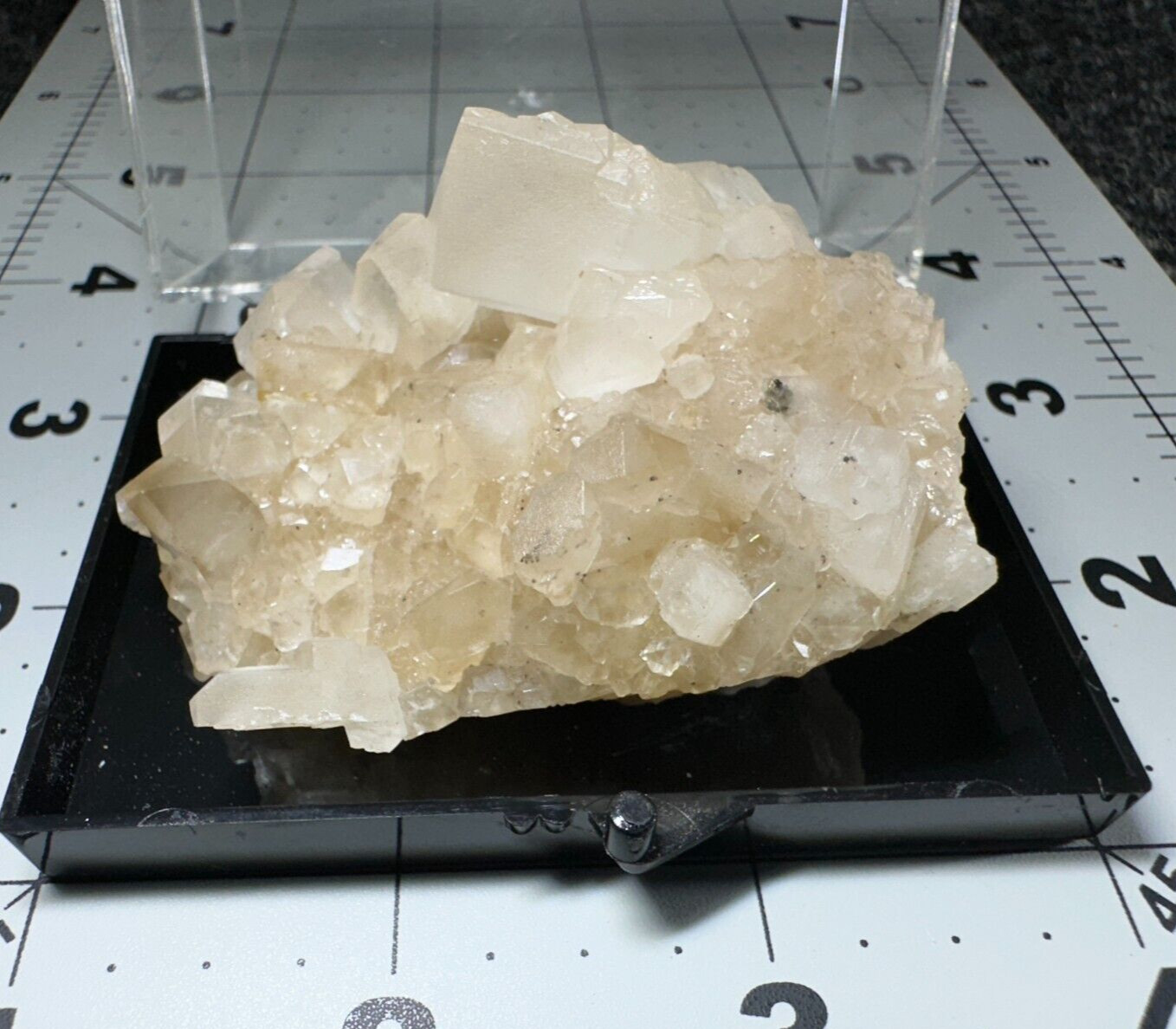 ➤ 2-1/2″ Unusual Shaped CALCITE CRYSTAL CLUSTER – Norristown Indiana VIDEO➤550
