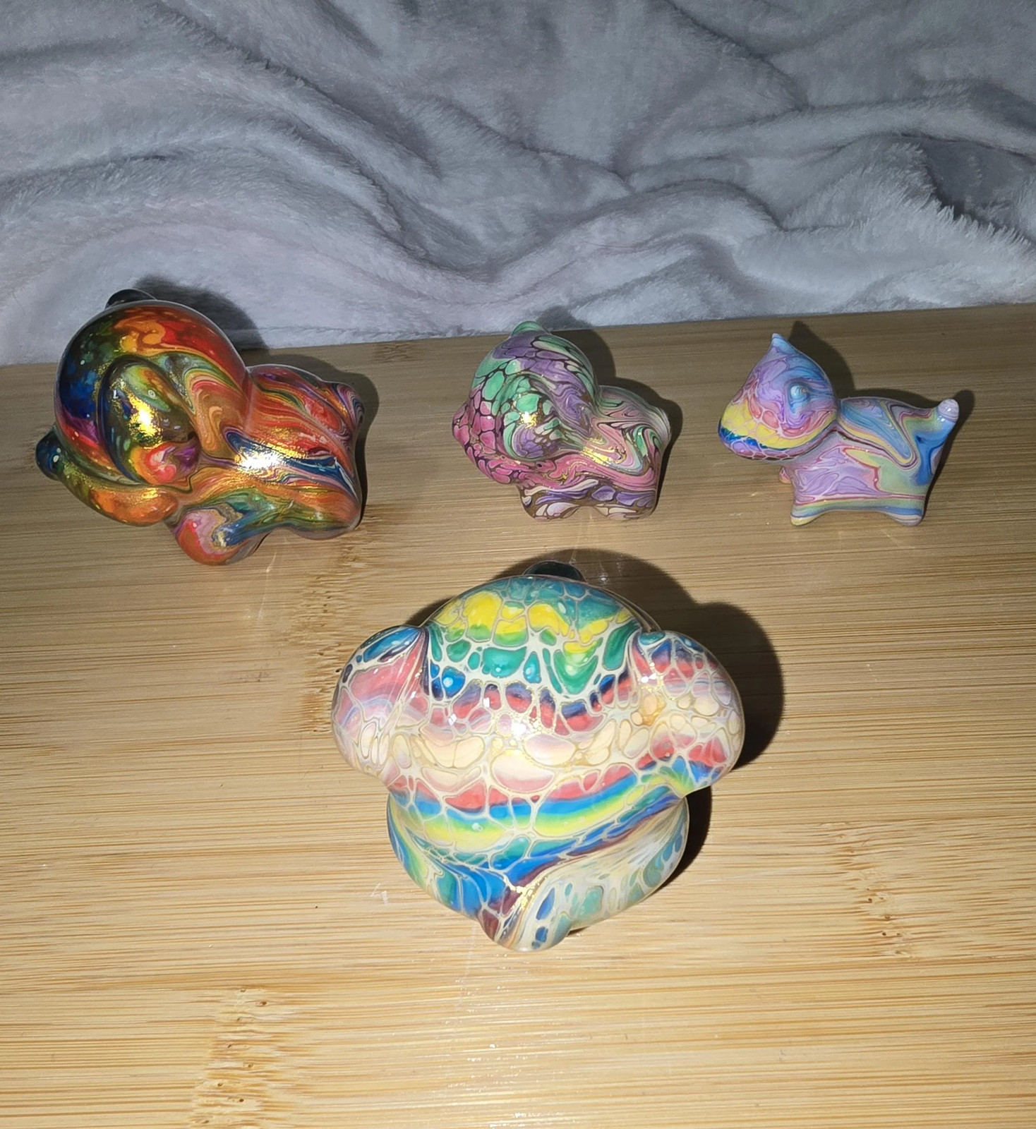Colorful Daqi Dog Puppy Lacquer Painted Sandalwood