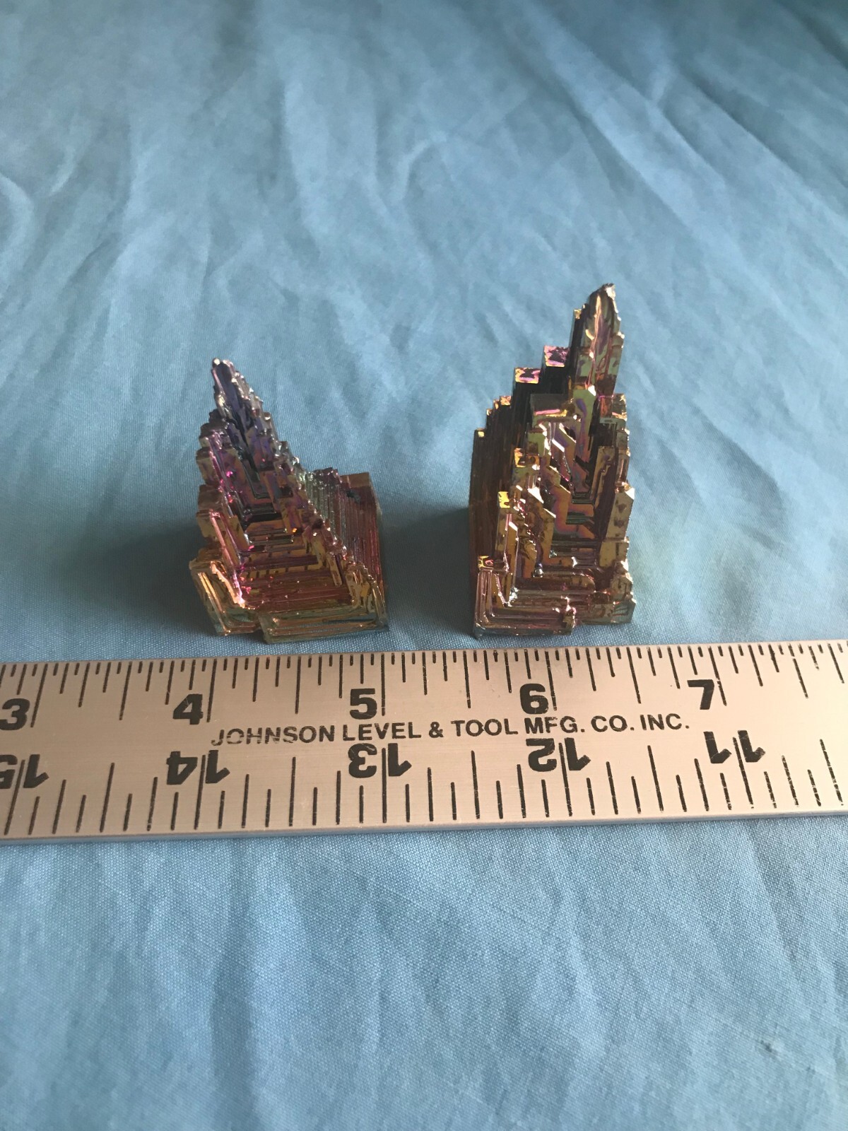 2 Pieces 3.8 Ounce TW ~ 1-3/4″ to 2-1/8” Tall Rainbow Bismuth Crystals Tower