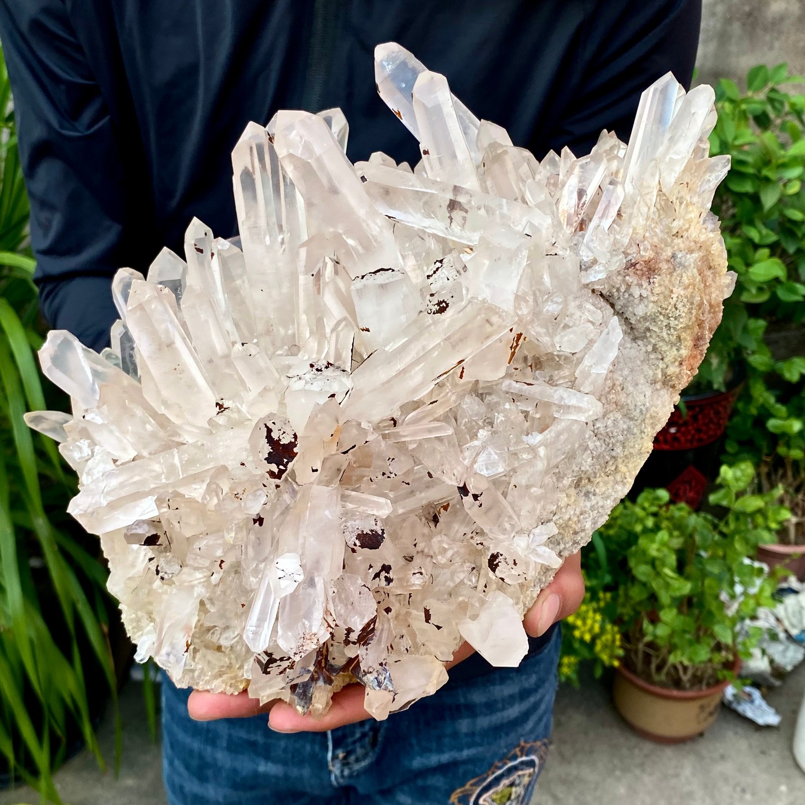 23.69LB ransparent, natural and beautiful white quartz crystal cluste