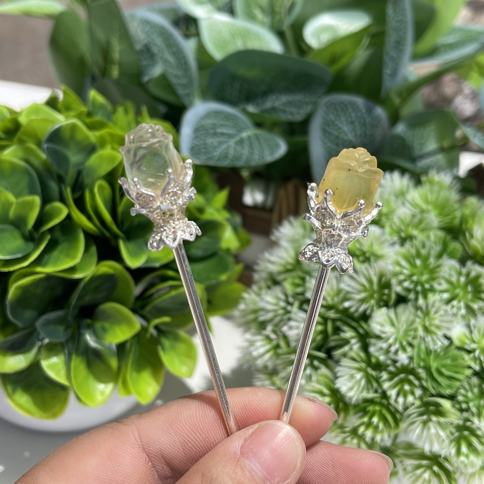 5pc Natural fluorite carved rose hairpin quartz crystal reiki healing random