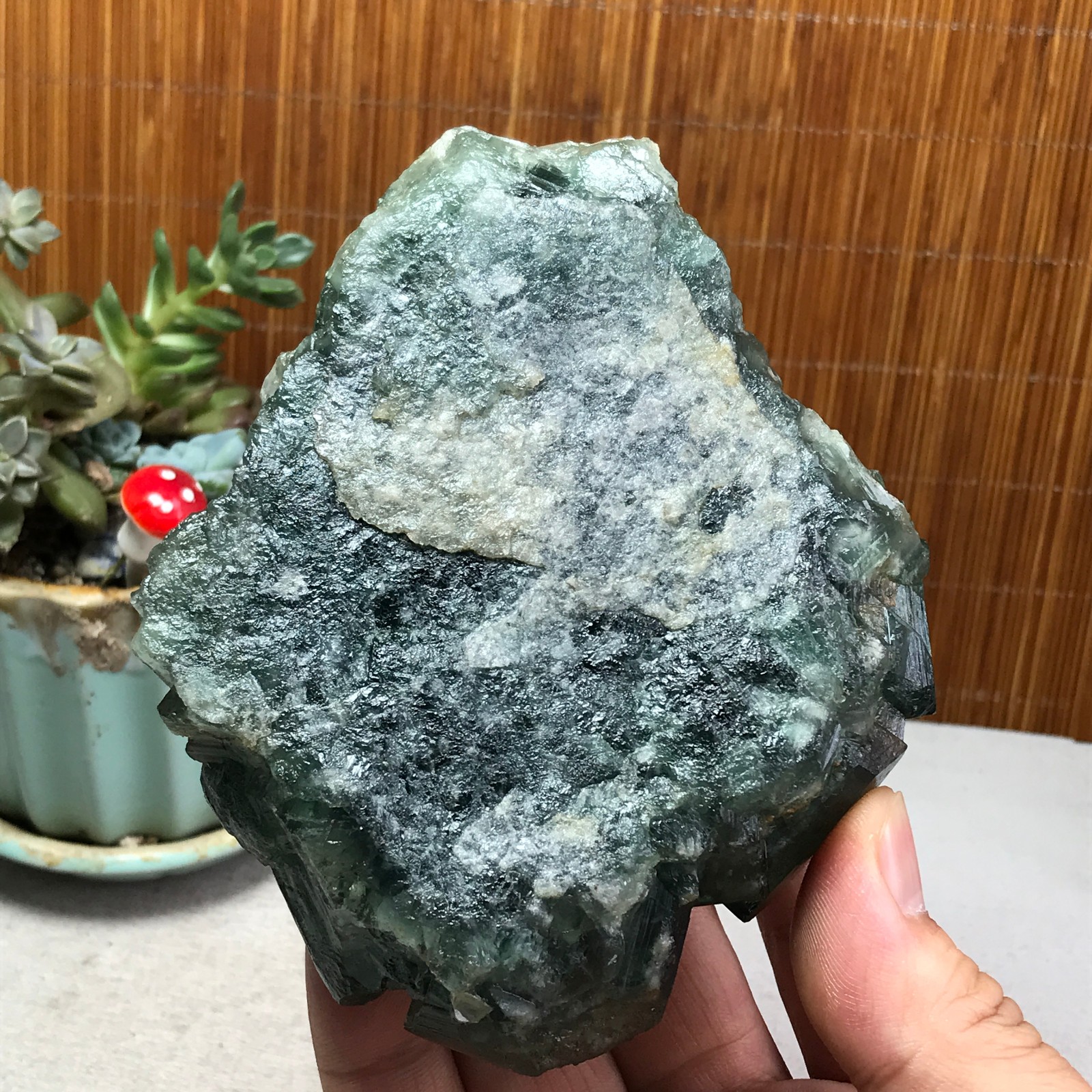105-95-38mm Rare Natural Green Calcite fluorite Mineral Specimen 598g A6173