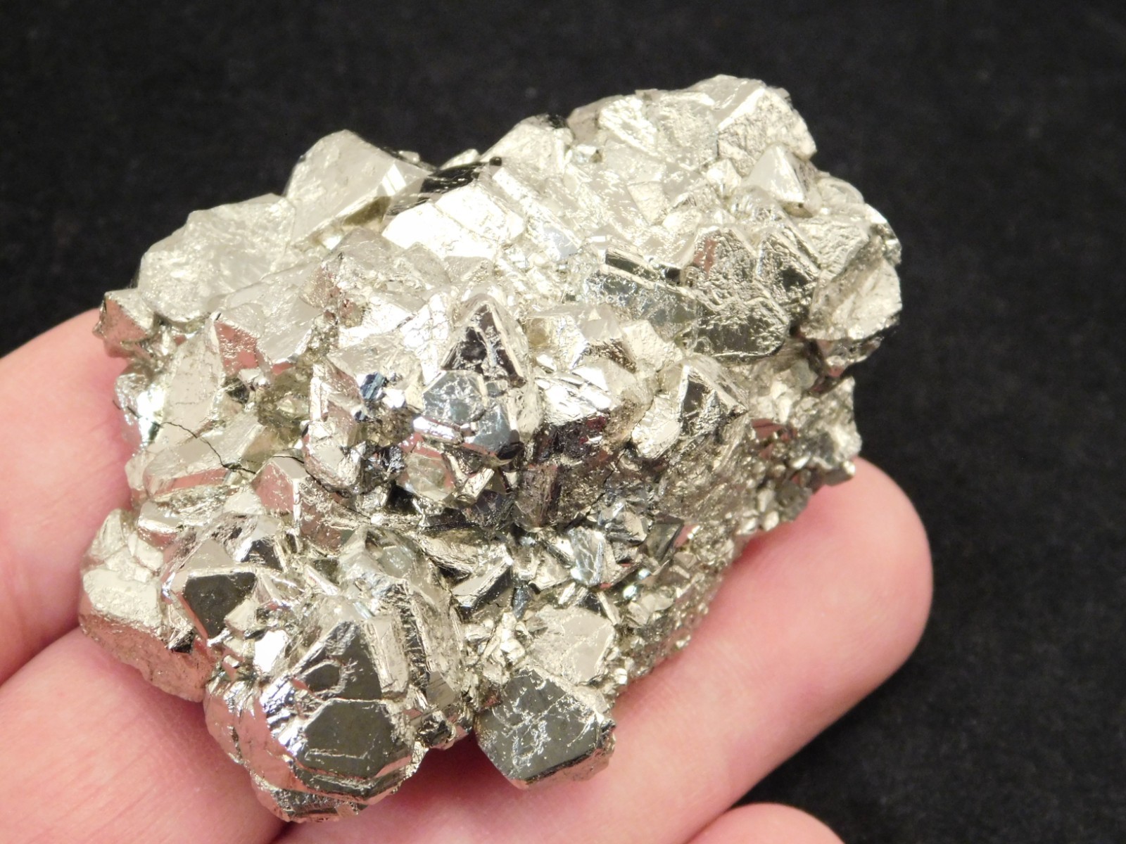 RHOMBIC PYRITE Crystal Cluster 100% Natural Peru 128gr