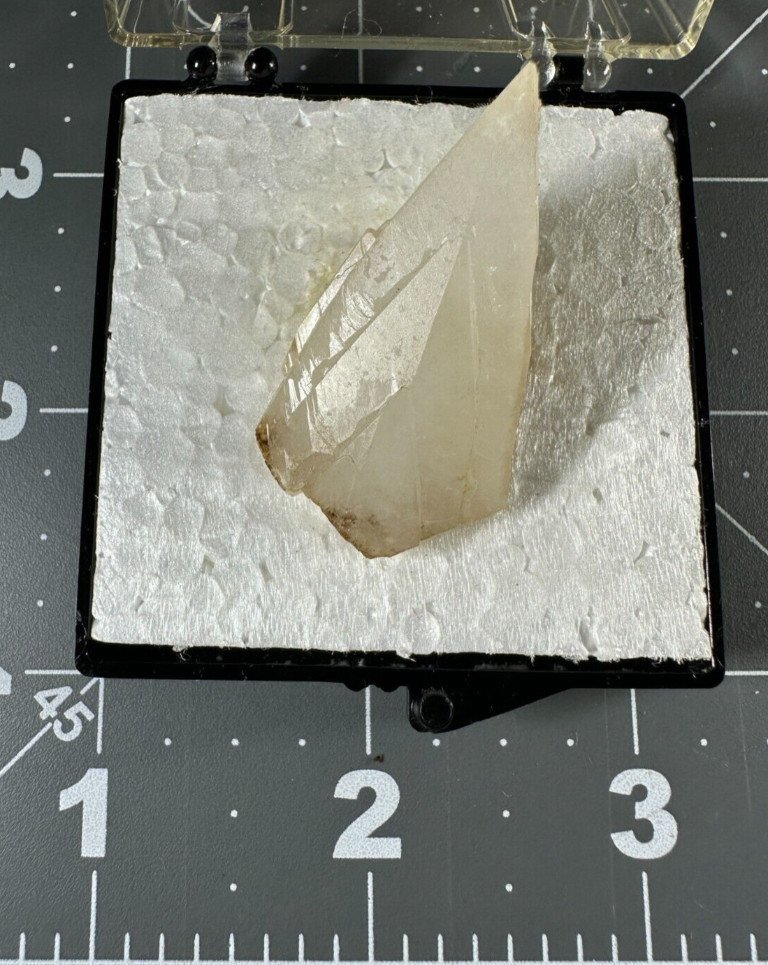 ➤ 1-1/2″ WHITE DOGTOOTH CALCITE Pleasant Ridge Rensselaer Indiana VIDEO➤435