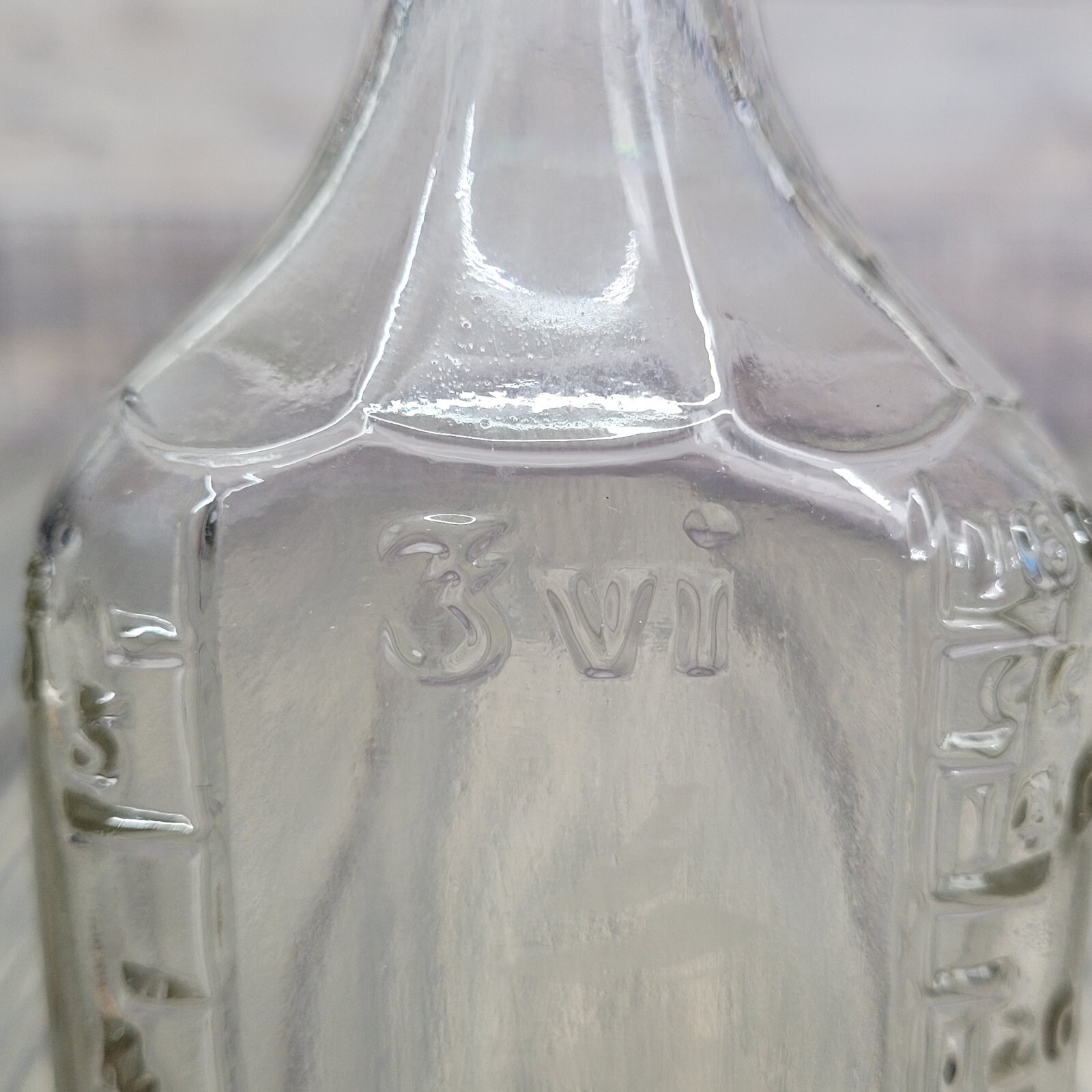 12oz Mixed Crystals in Vintage Apothecary Glass Medicine Bottle Jar Rock Tumbles