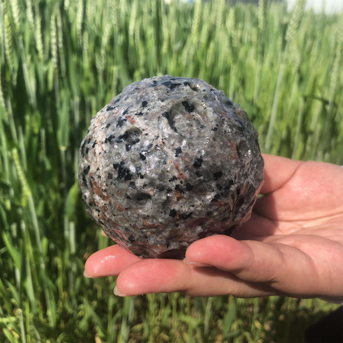 660g Natural Yooperlite Moon Quartz Crystal Sphere Reiki Crystal Ball Decor Gift