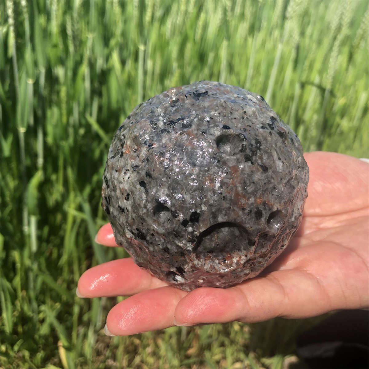 660g Natural Yooperlite Moon Quartz Crystal Sphere Reiki Crystal Ball Decor Gift