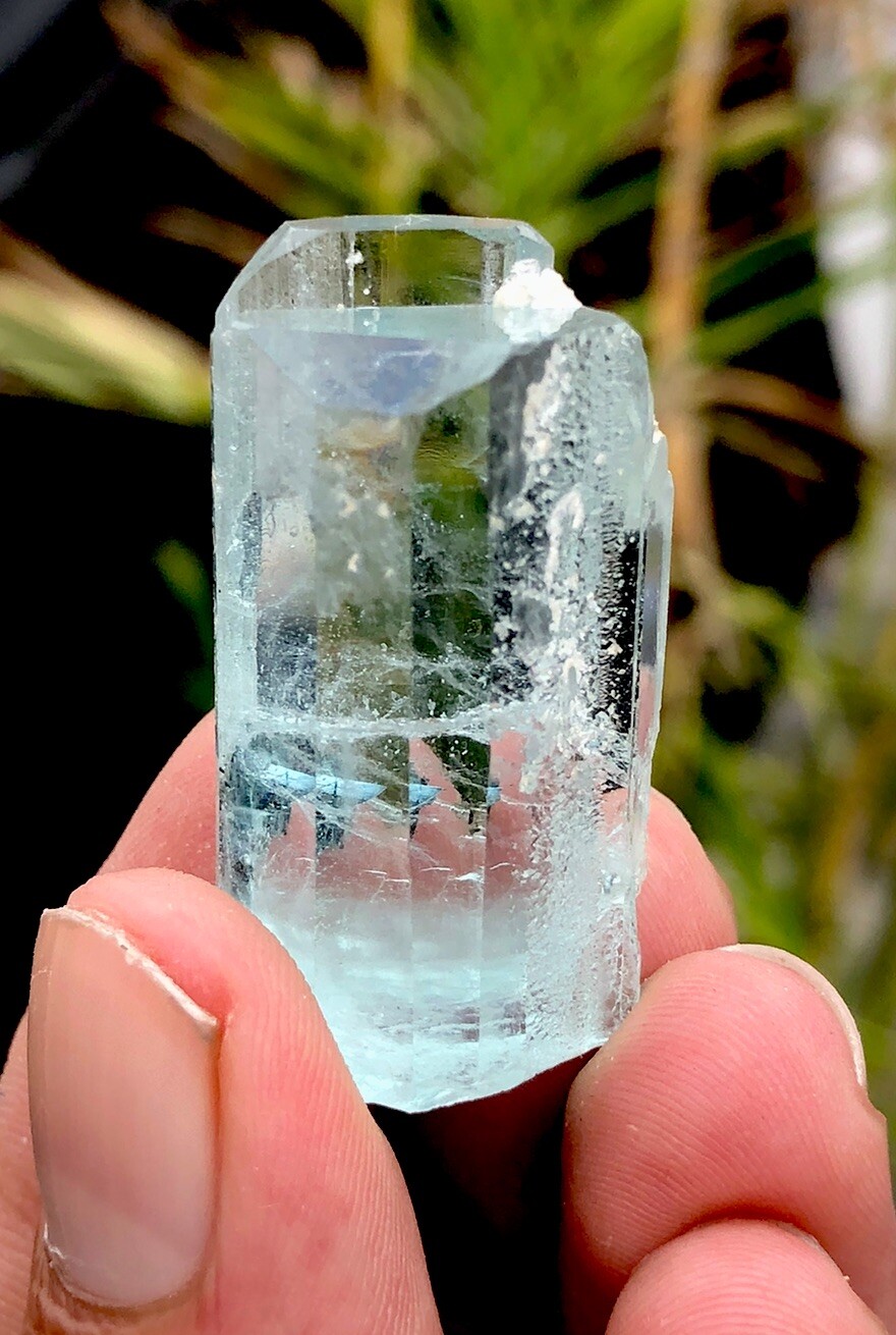 15.6 Amazing Top Class Aqumarine Crystal Natural DESIGNED shigar Pakistan
