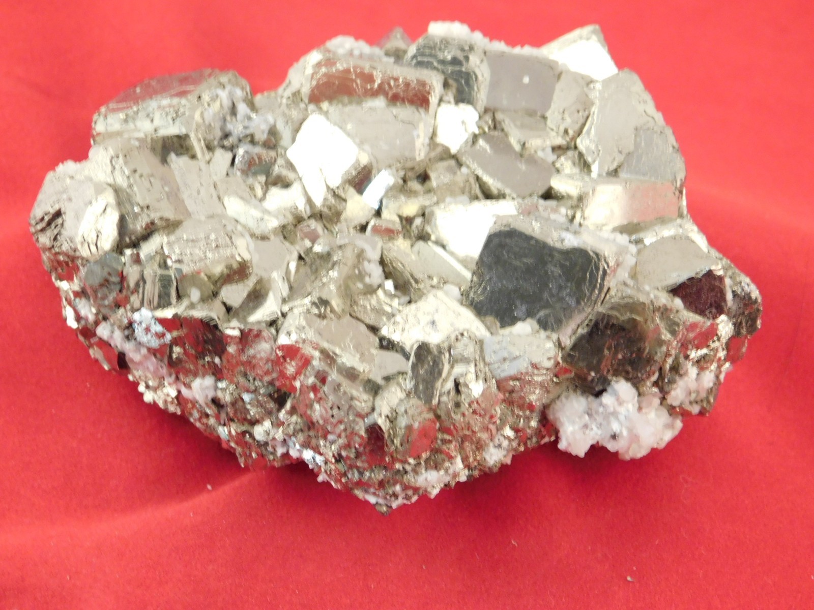Big! Nice and 100% Natural Pyrite CUBE Cluster Huanzala Mine Peru 764gr