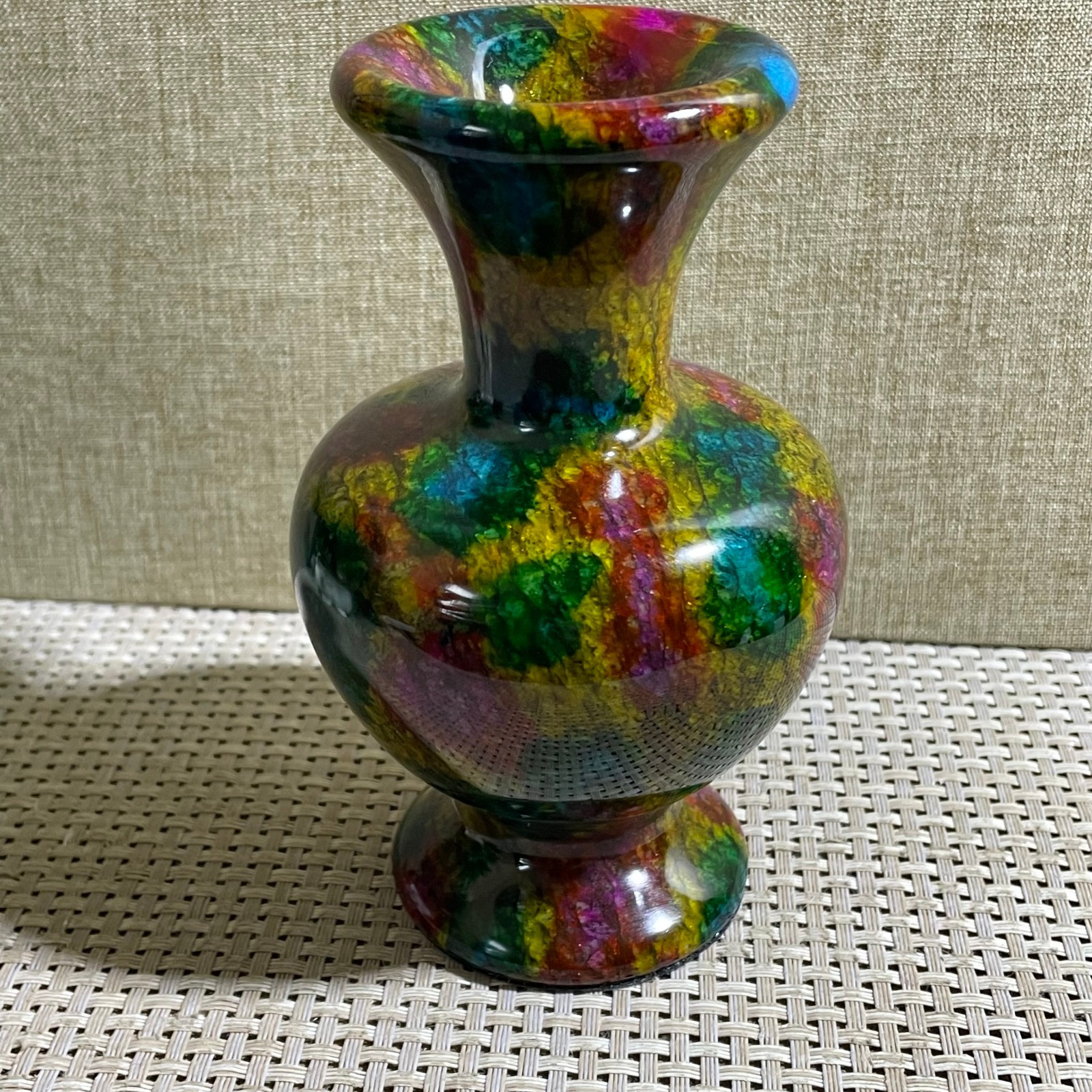 776g Seven Colors Jade vase specimen Decorative -Taiwan China