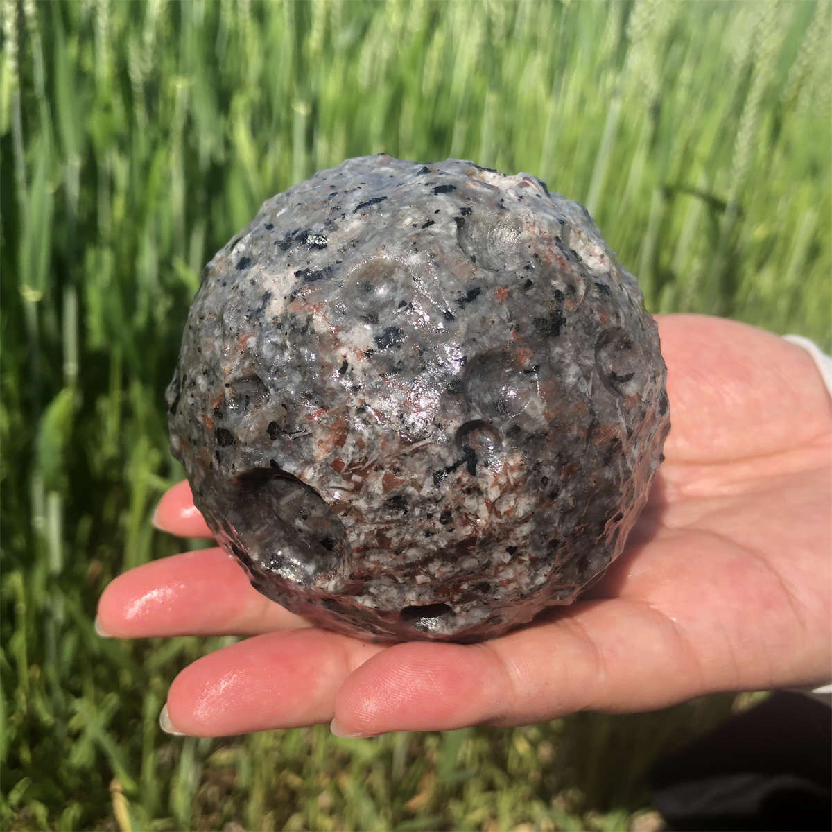 660g Natural Yooperlite Moon Quartz Crystal Sphere Reiki Crystal Ball Decor Gift