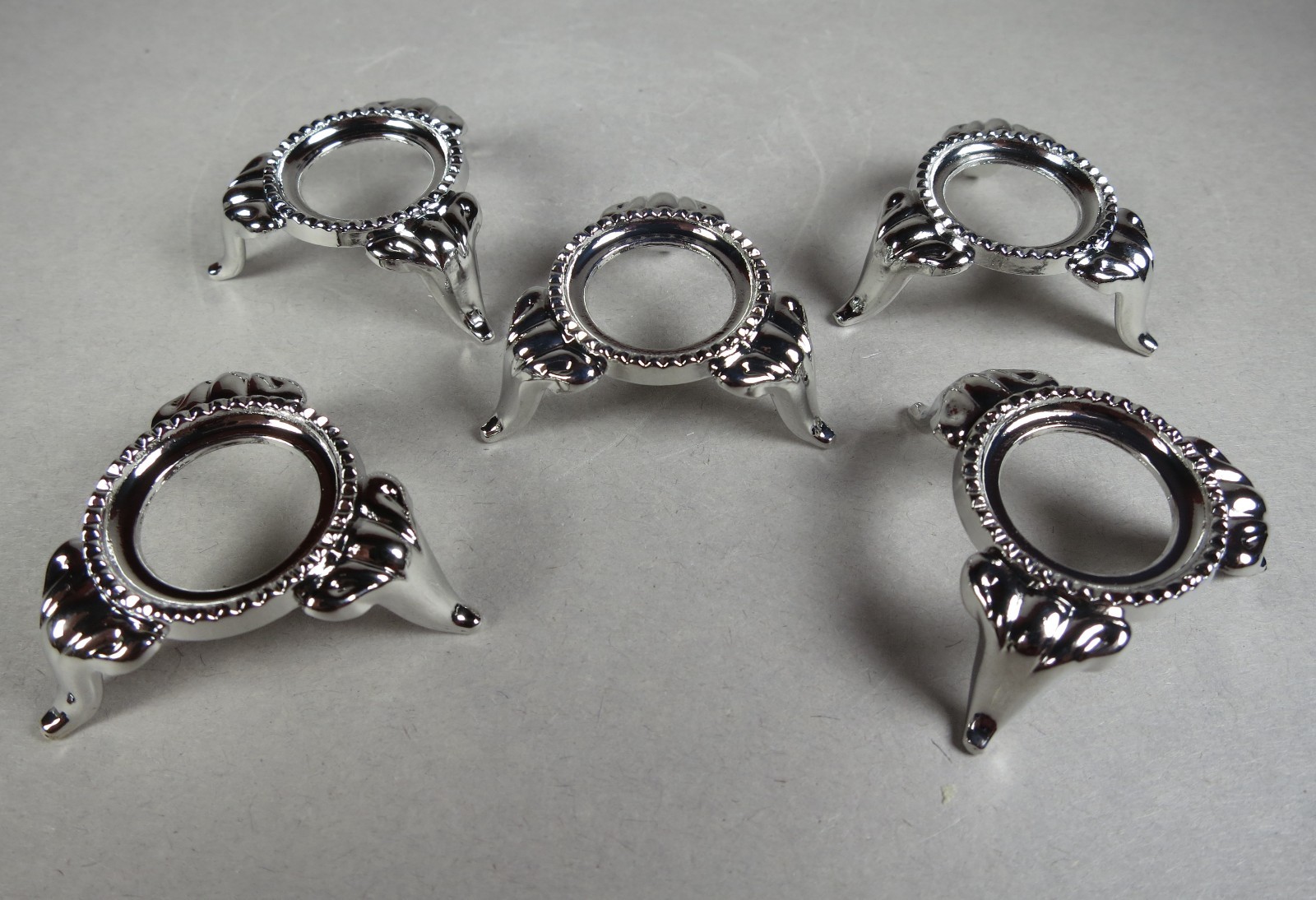 SET OF 5 SMALL NICKEL Sphere/Egg DISPLAY STANDS – SILVER