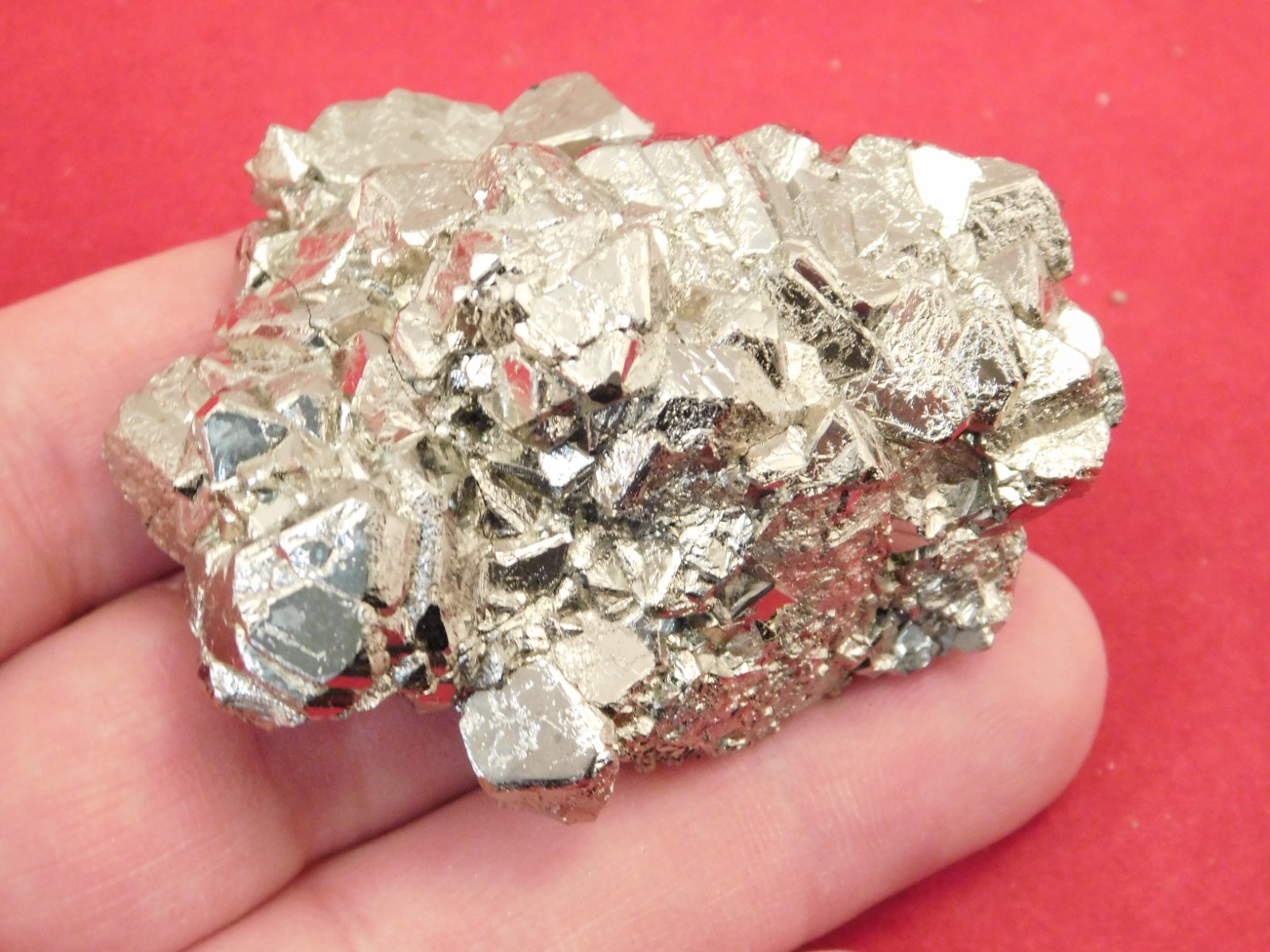 RHOMBIC PYRITE Crystal Cluster 100% Natural Peru 128gr
