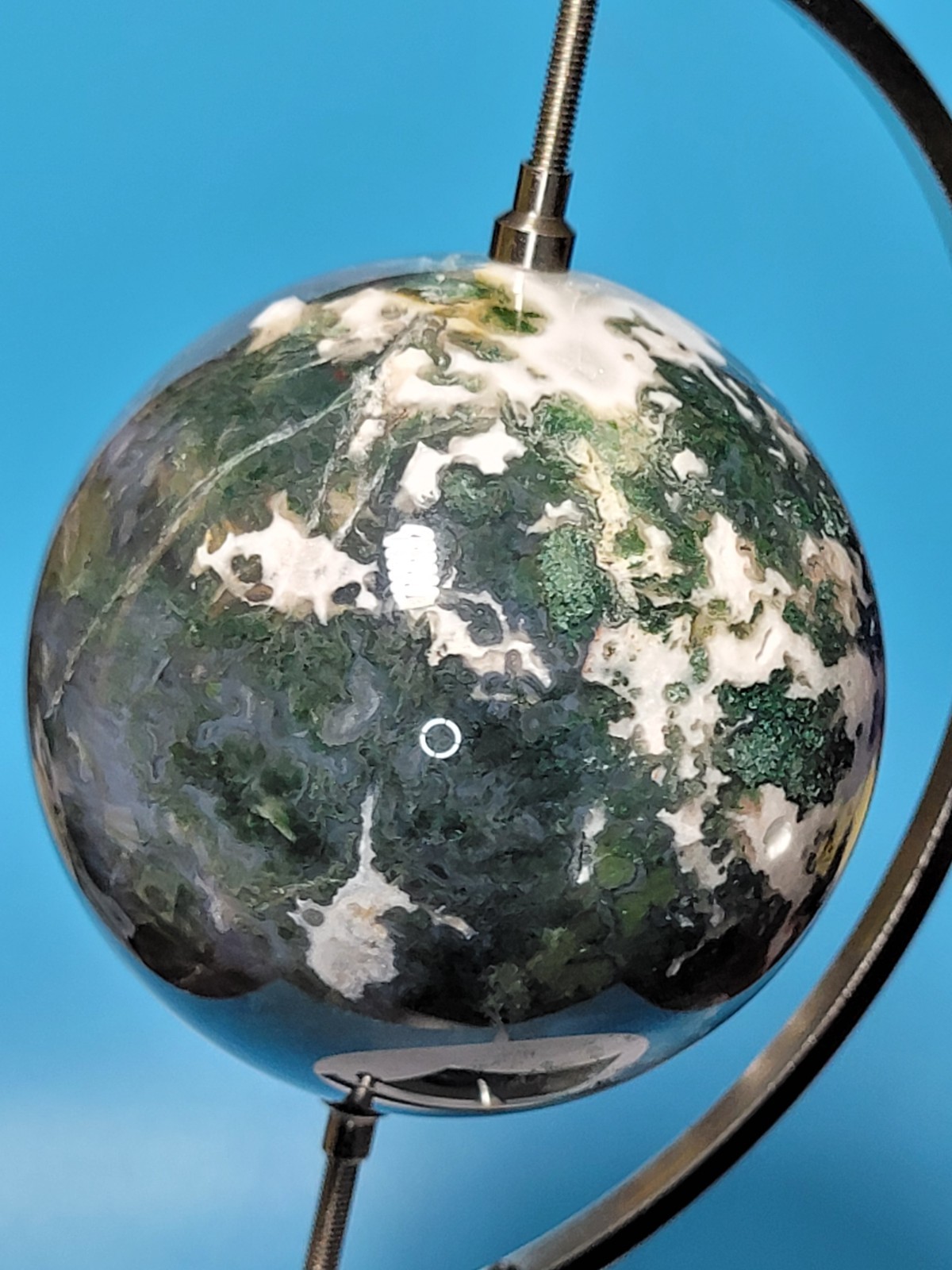 1.6 Lb Natural Aquatic Plants Agate Crystal Sphere with Aluminum Display Stand