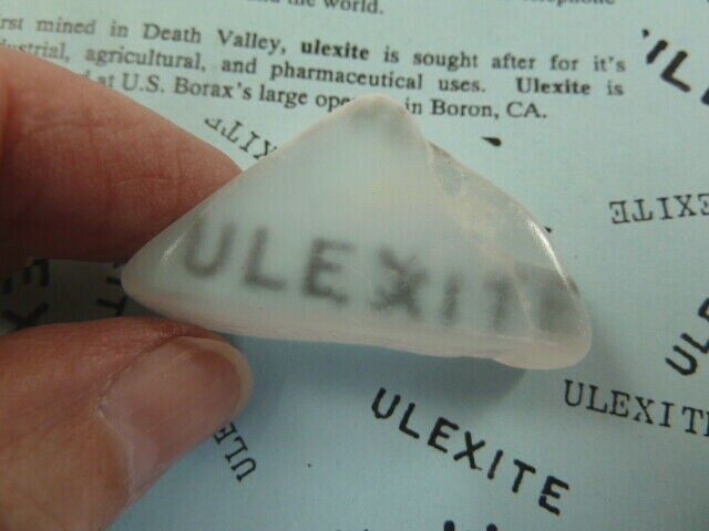 (r33-96) 1-5/8″ Ulexite gemstone Mineral TV rock mine mined rocks Boron CA USA