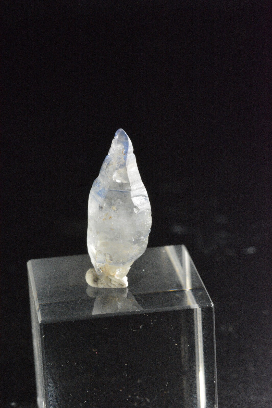 Blue Sapphire Crystal, Sri Lanka, Unheated, 8.38 ct