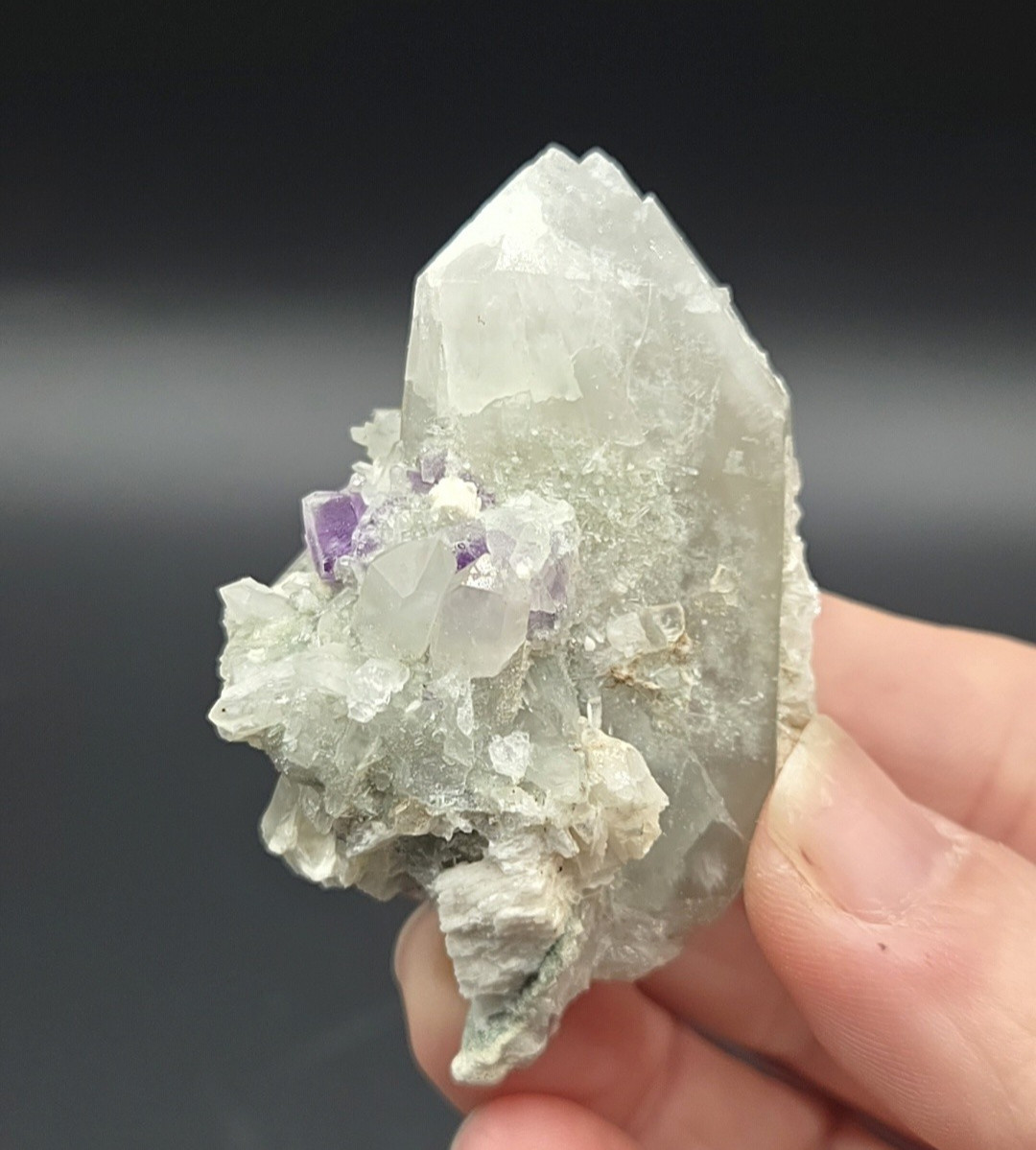 Lovely Quartz & Purple Fluorite Crystal – YGX China (laseal)