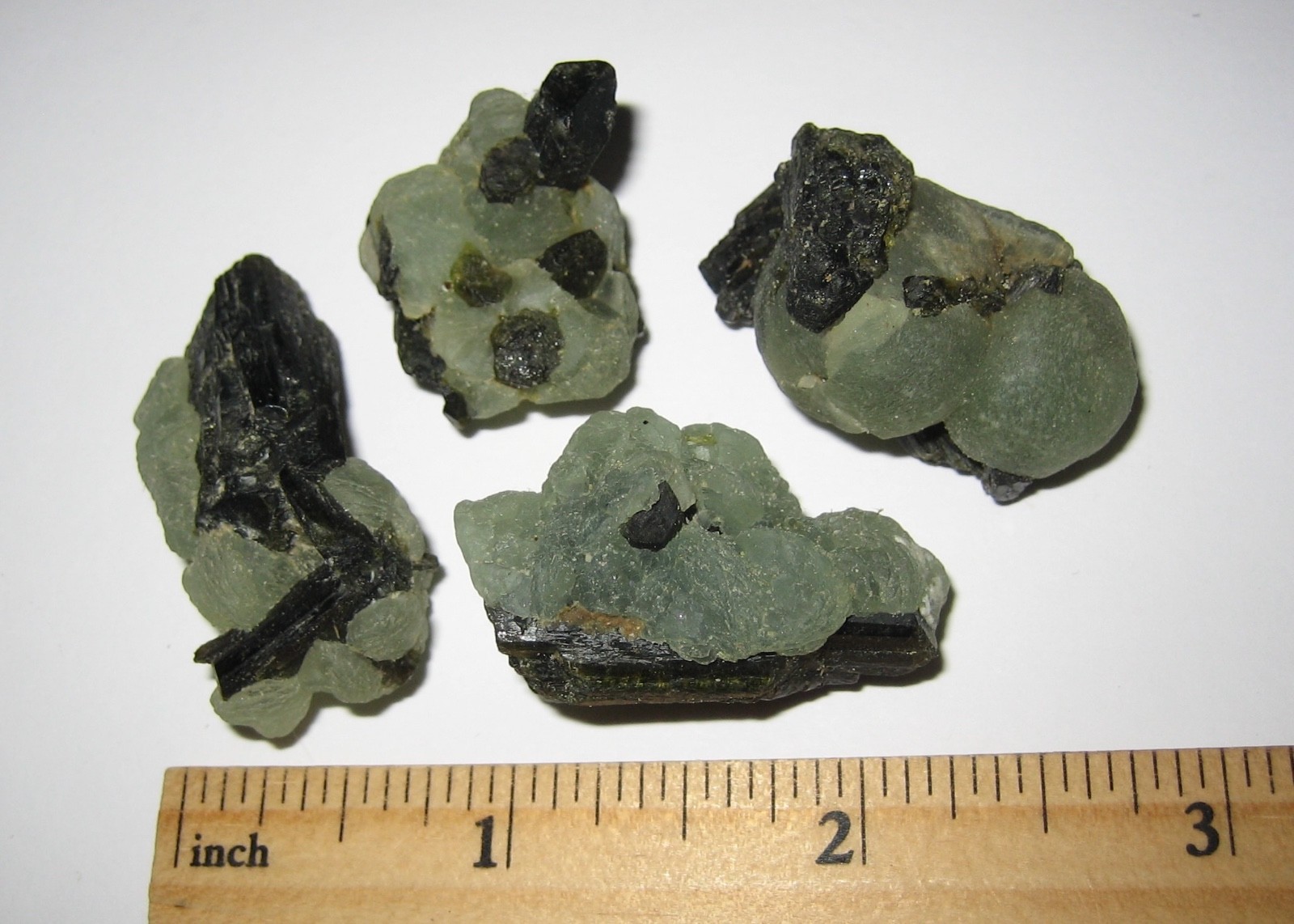 4 SMALL NATURAL 1″- 1.3″ PREHNITE & EPIDOTE CRYSTAL CLUSTERS FROM MALI 60.9grams