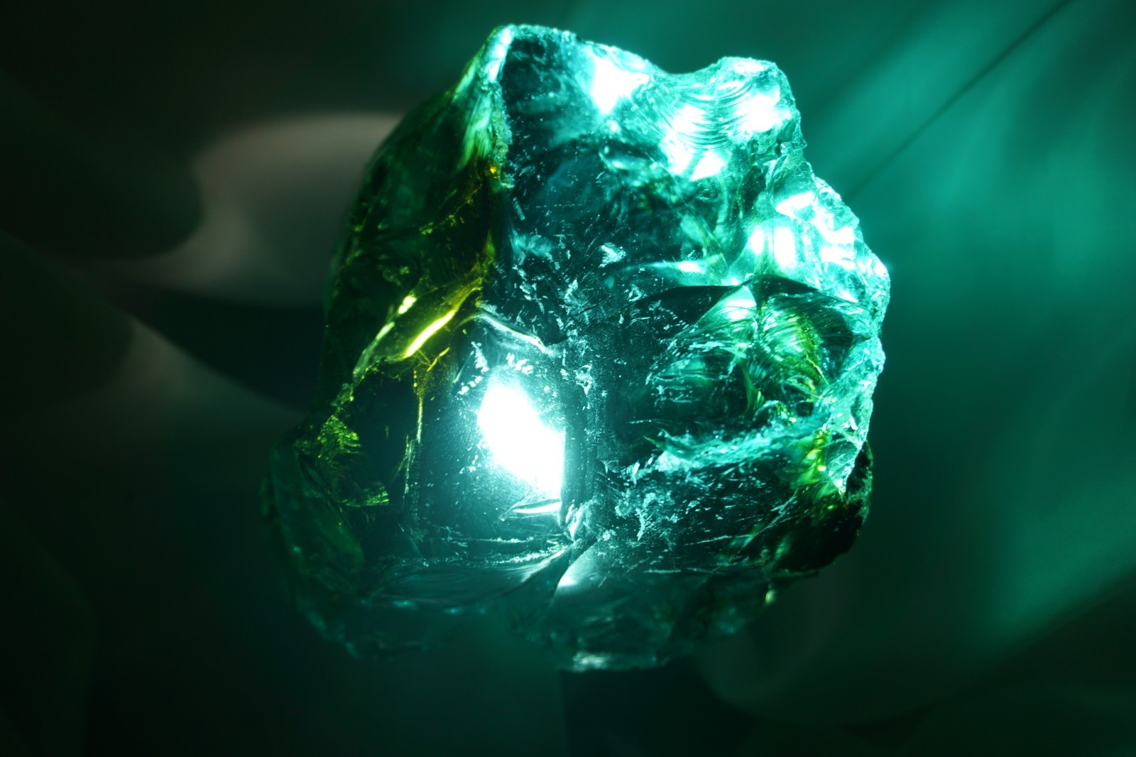 Andara Crystal — MULTICOLOR MAGIC, RARE – 1222g (Monoatomic REIKI) #hug21
