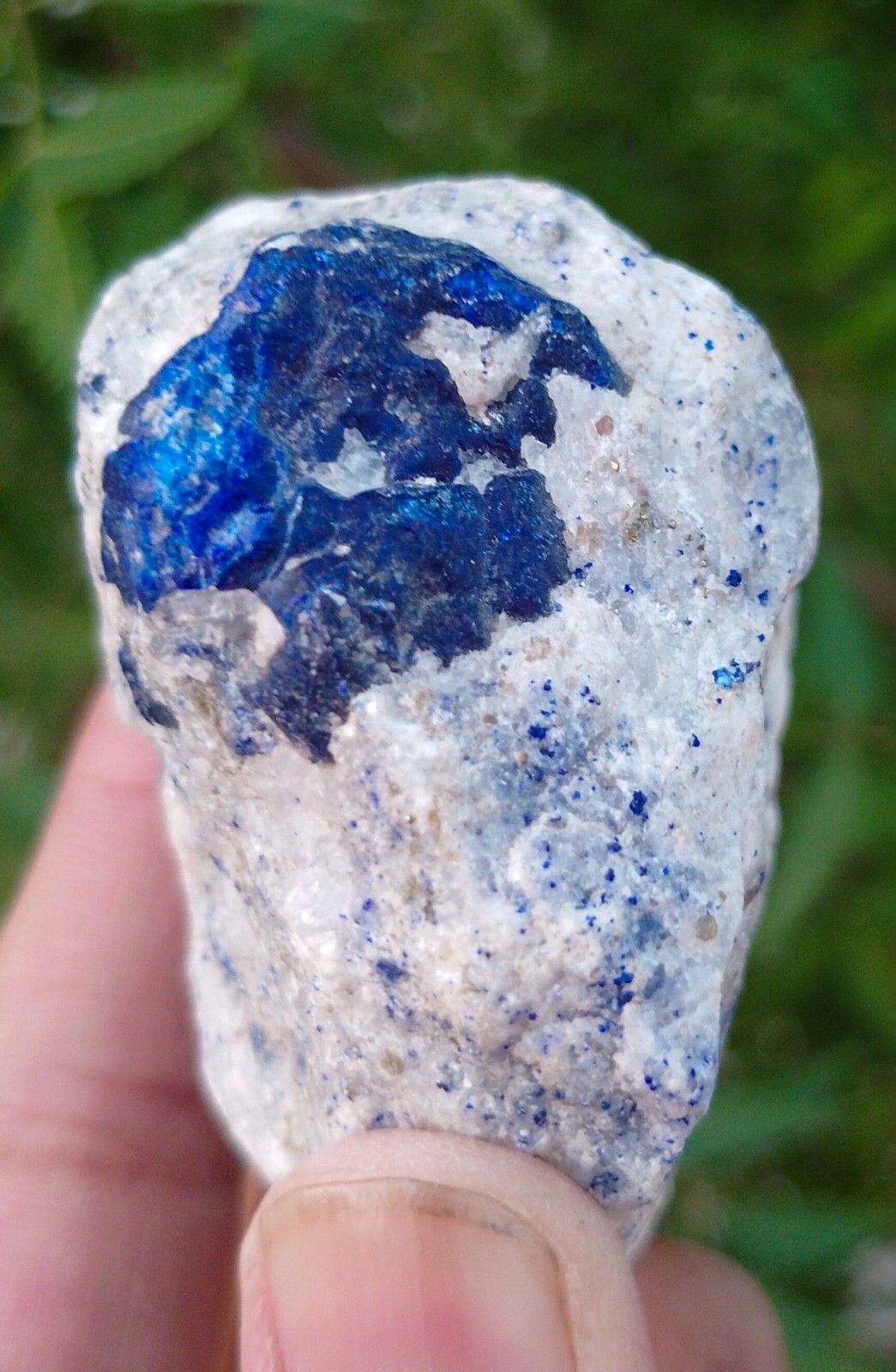 149g Natural Royal Blue Lapis Lazuli with pyrite in Matrix from Afghanistan