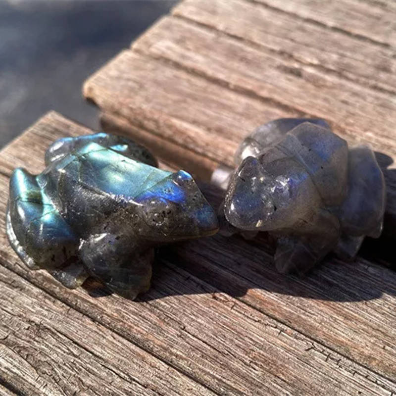 Natural Labradorite Quartz Crystal Stone Frog Carved Healing Reiki Mini Figurine