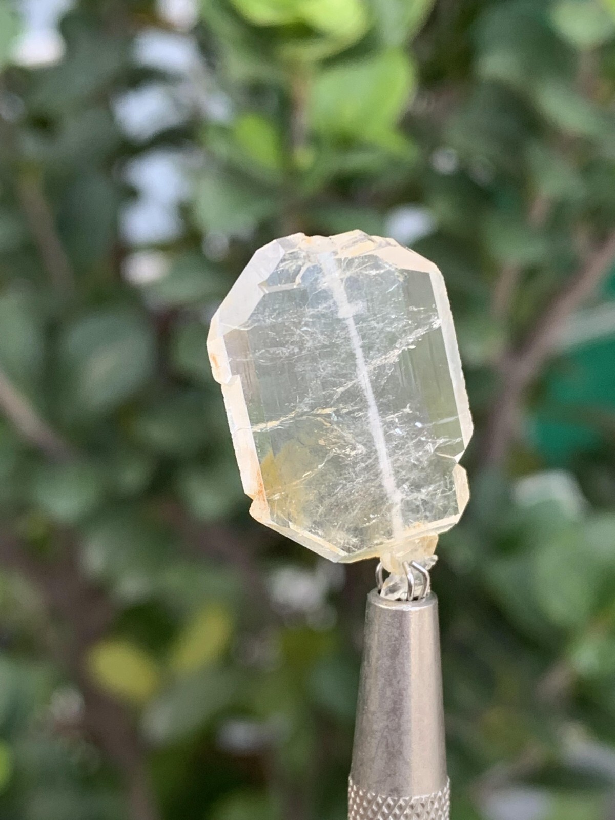 7 Grams Faden Quartz Crystal. size: 2.5*1.5*0.2 cm