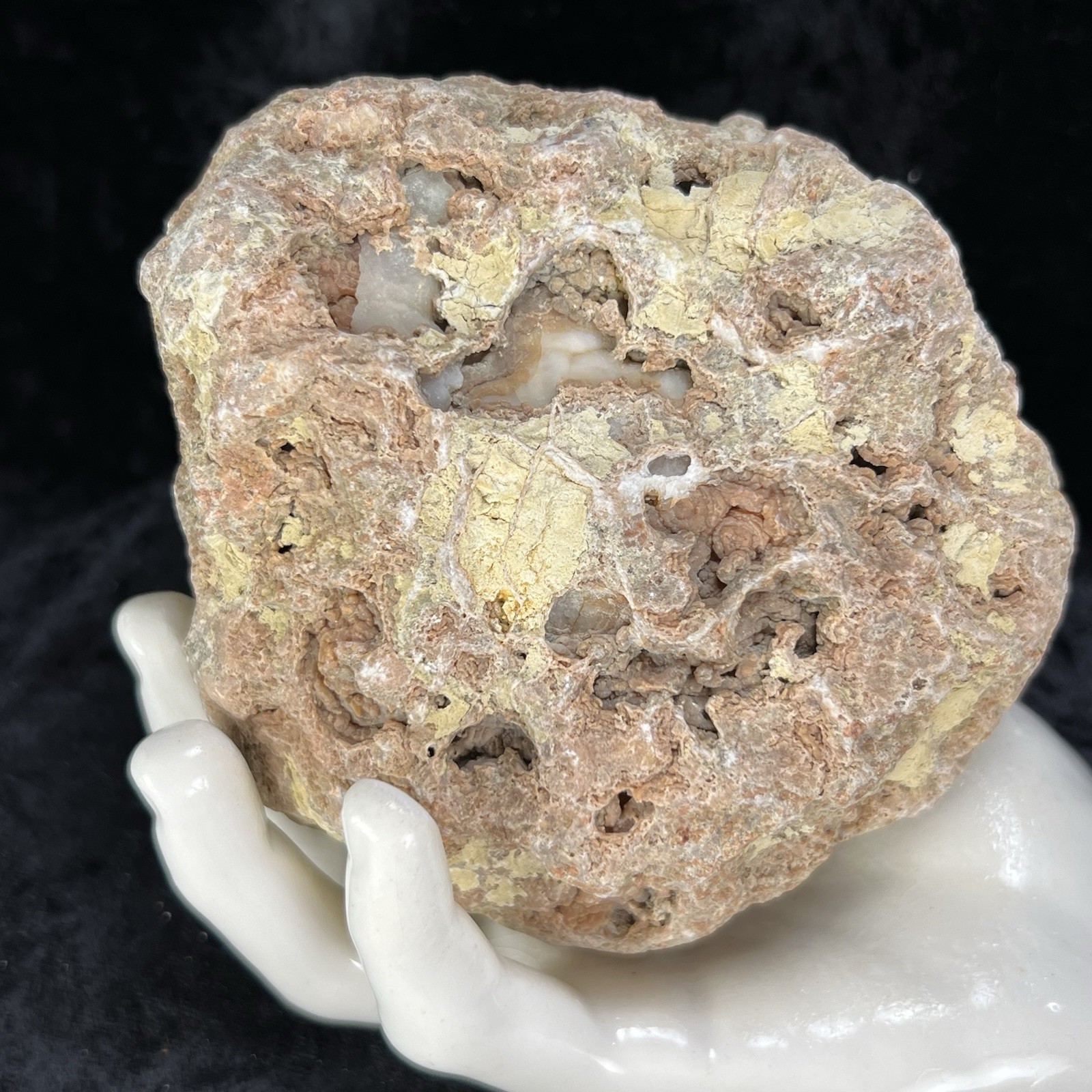 4-1/3″ Unopened Geode Uncut Red Fossilized Quartz Crystal Chalcedony Agate 2Lb