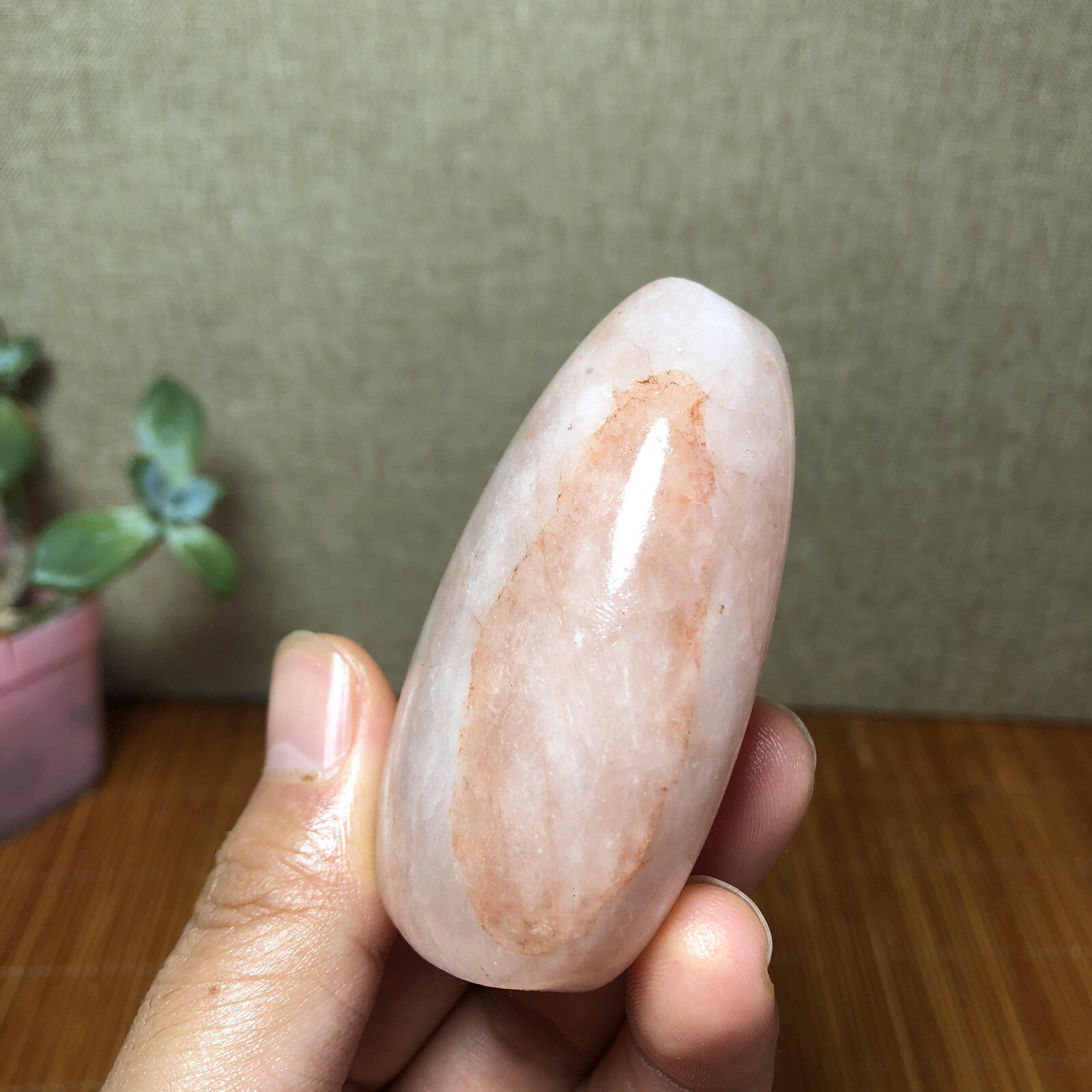 64mm Natural Red gum flower Crystal gemstone polish/rough Specimen 103g A3387