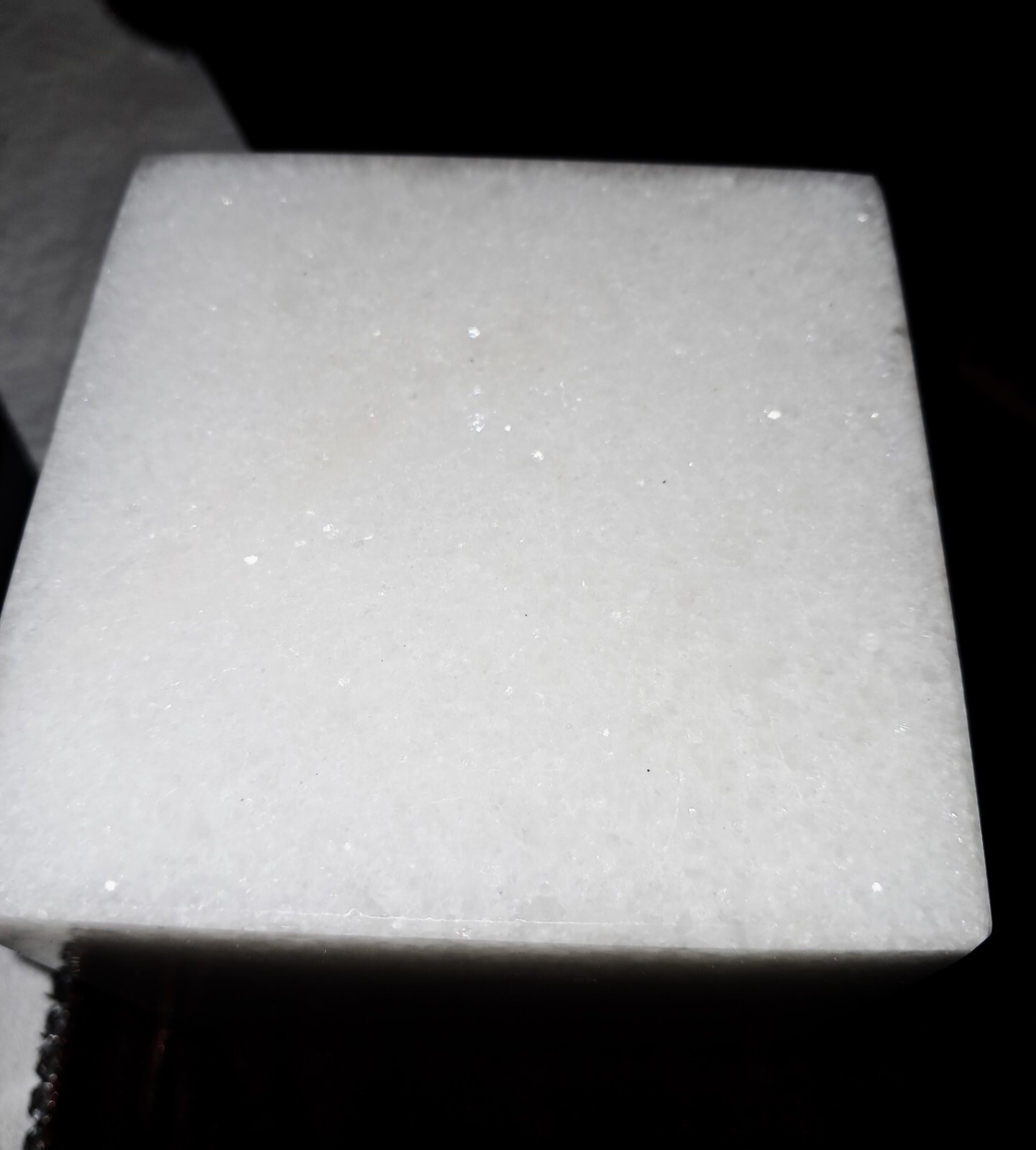 2 Solid Onyx Cube 3 3/16″ Crystal Square HEAVY White sparkly & dark Green