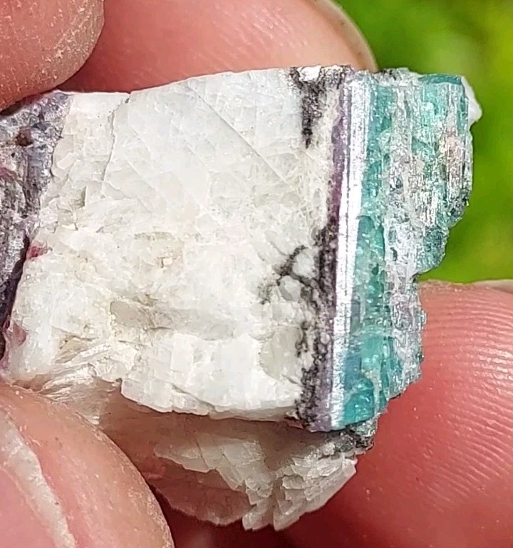 GEM PARAIBA CUPRIAN BLUE PINK TOURMALINE COPPER BEARING BATALHA MINE BRAZIL