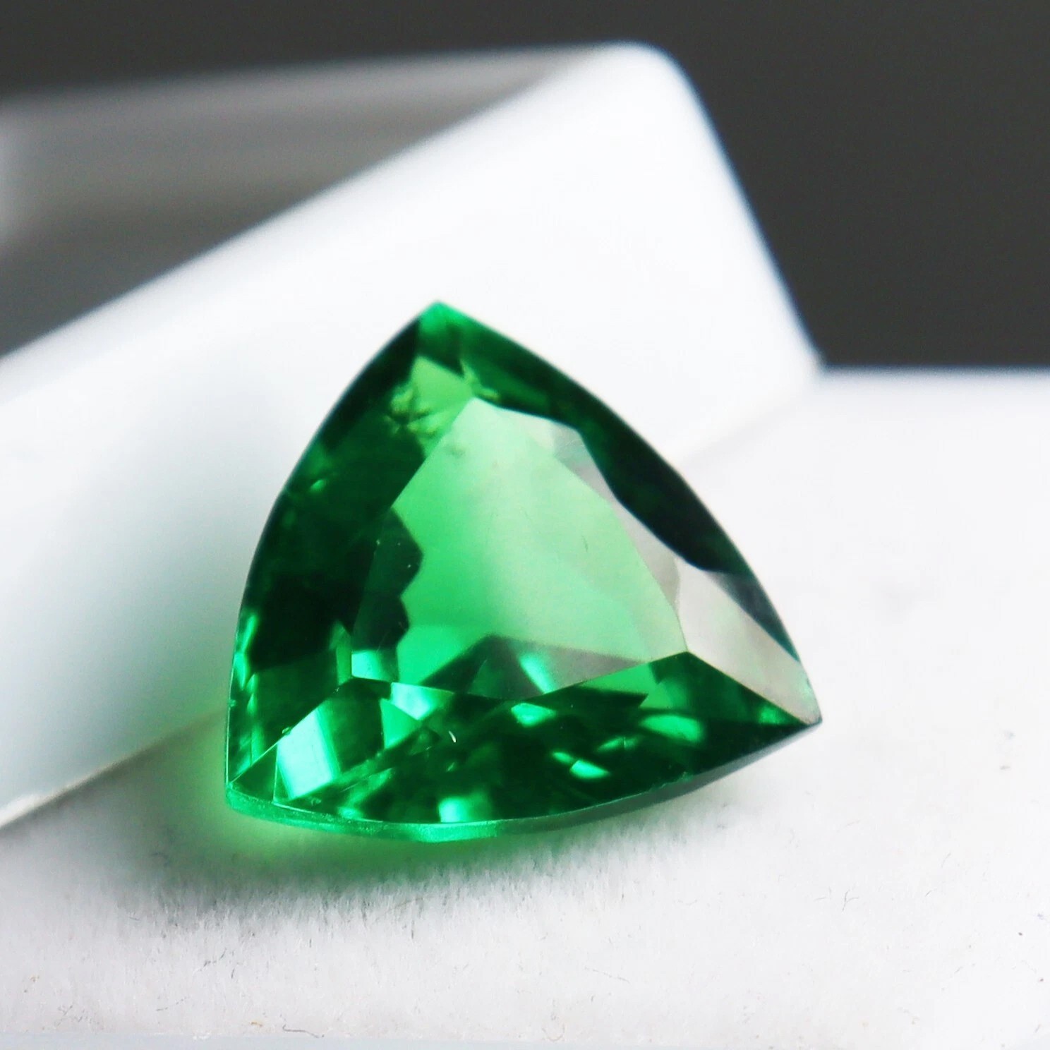 10.50 Ct Loose Gemstone Natural Tsavorite Garnet Oval Cut Green Certified Best