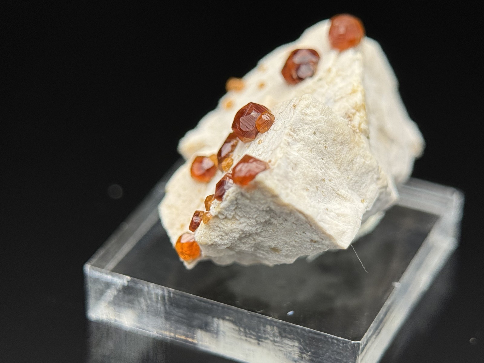 INSANE GROWTH STRIATIONS ON MULTICOLORED SPESSARTINE GARNET: Fujian China