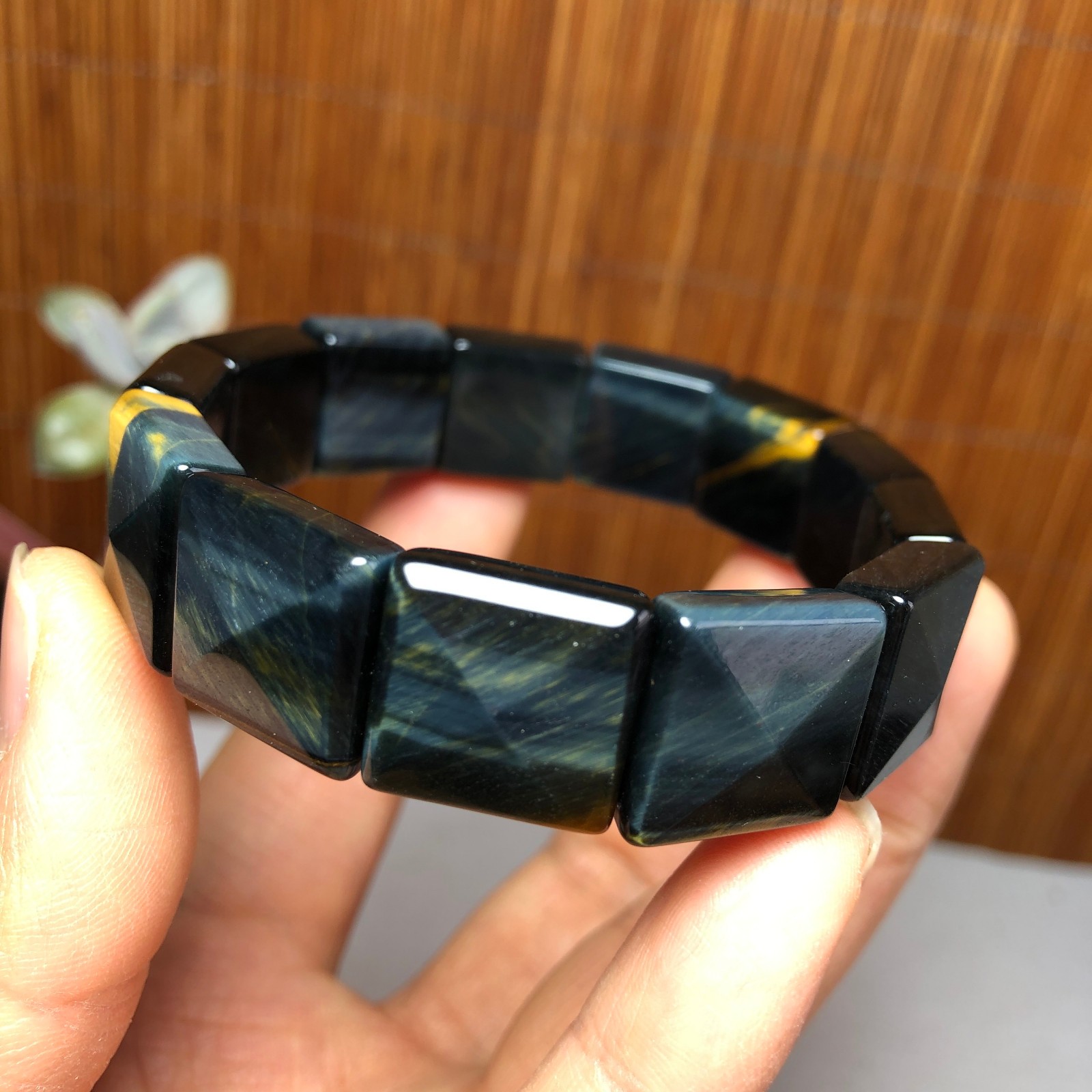 Natural Tiger’s Eye Stone Bracelet Brown Gemstone Stretch Bracelet Handmade 3693
