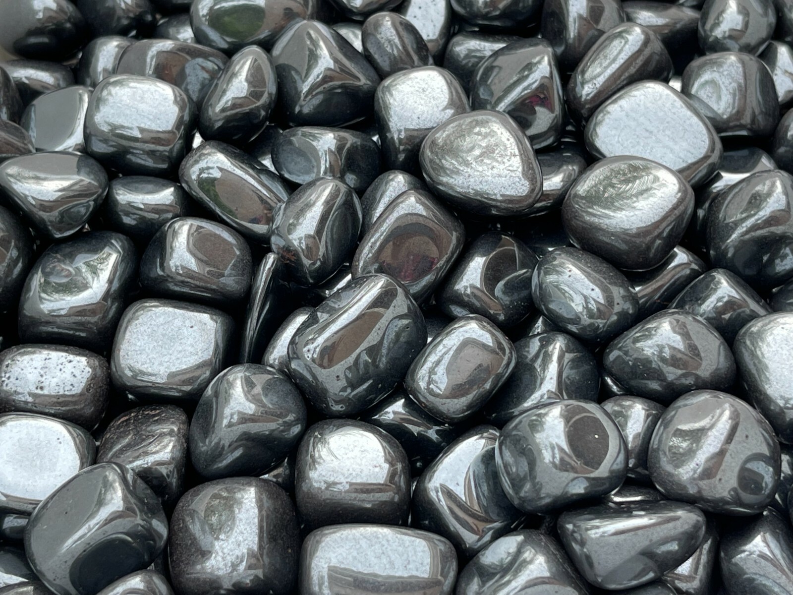 Grade A++ Hematite Tumbled Stones, 0.75″-1.25″ Tumbled Hematite, Wholesale Bulk