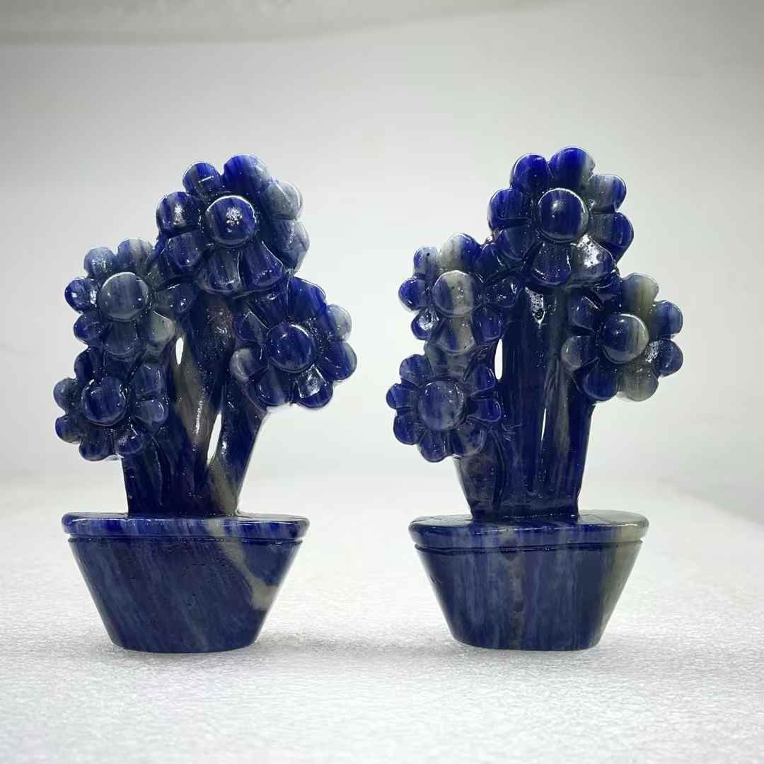 1pc Natural Blue-veins Stone Quartz Carved Flower Skull Crystal Reiki Decor Gift