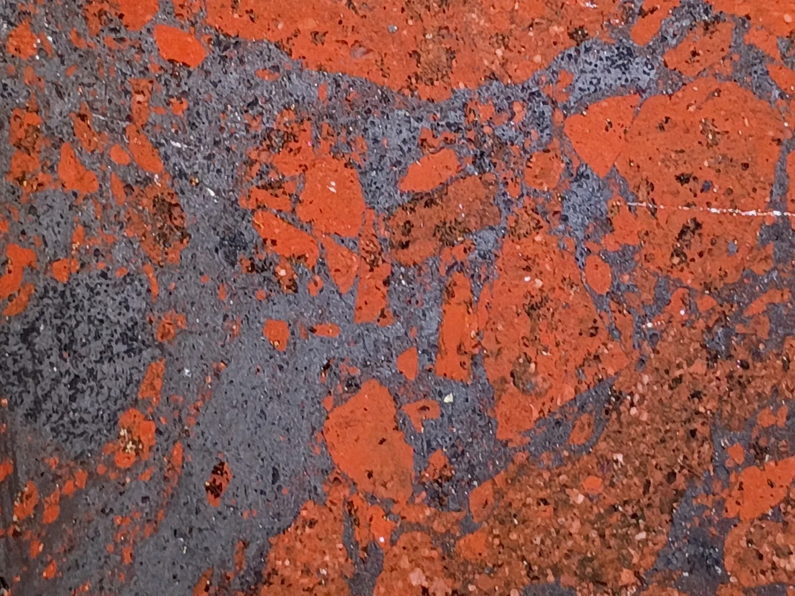 ​873g Pilot Knob Red Jasper Magnetite Breccia Iron Co MO Polished
