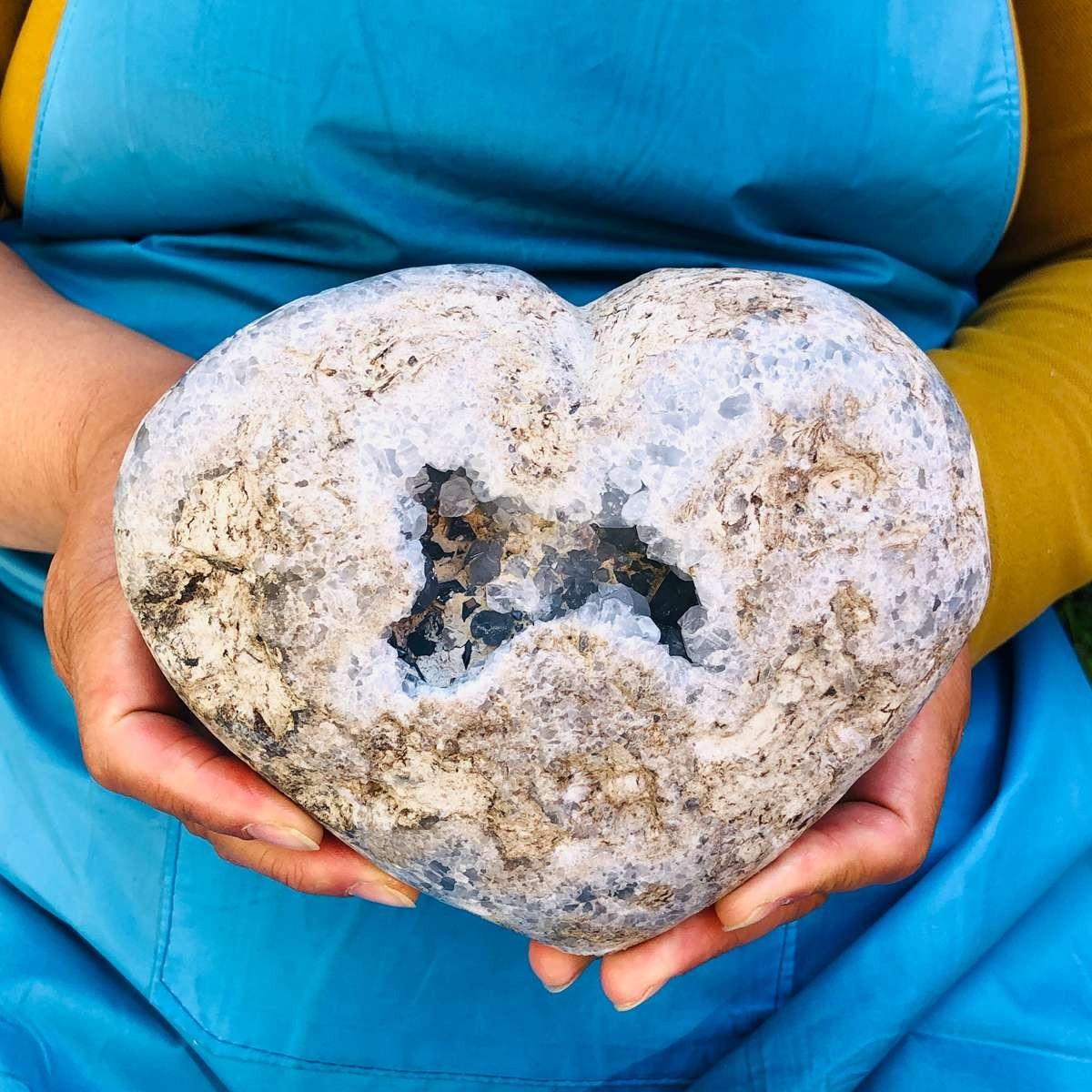 5LB Natural Blue Celestite Geode heart-shaped Crystal Cluster Specime Healing