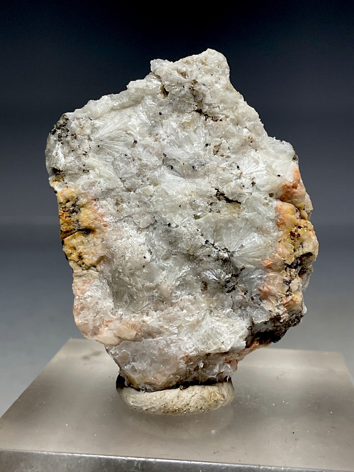 SS Rocks – Bohseite, Fluorite (Ermakovka Mine – Buryatia, Siberia, Russia) 18g