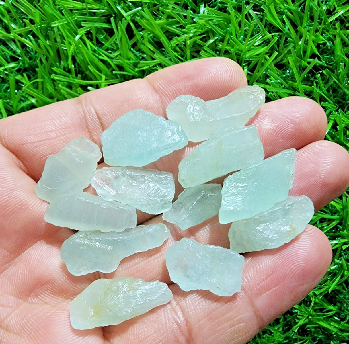 Rare Quality Aquamarine Gemstone Rough Lot 17-27 mm Aquamarine Rough Stone Bulk
