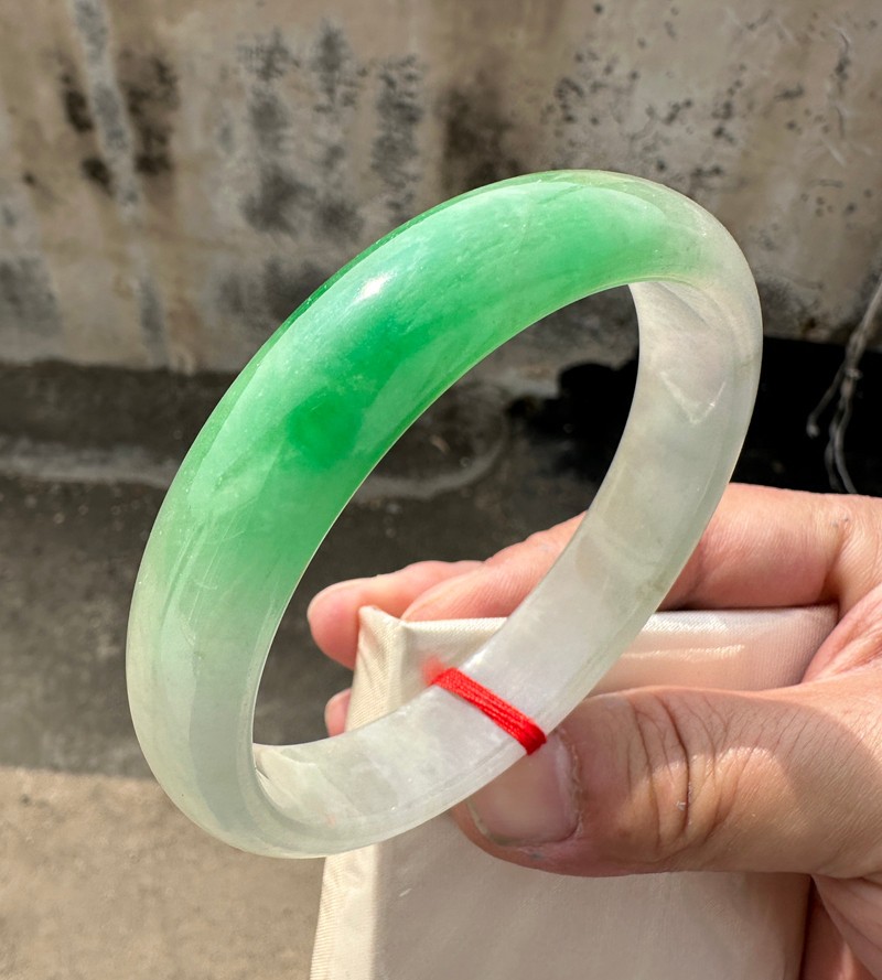 Certified Natural Grade AAA Ice Green Burmese Jade jadeite bracelet bangle 64MM
