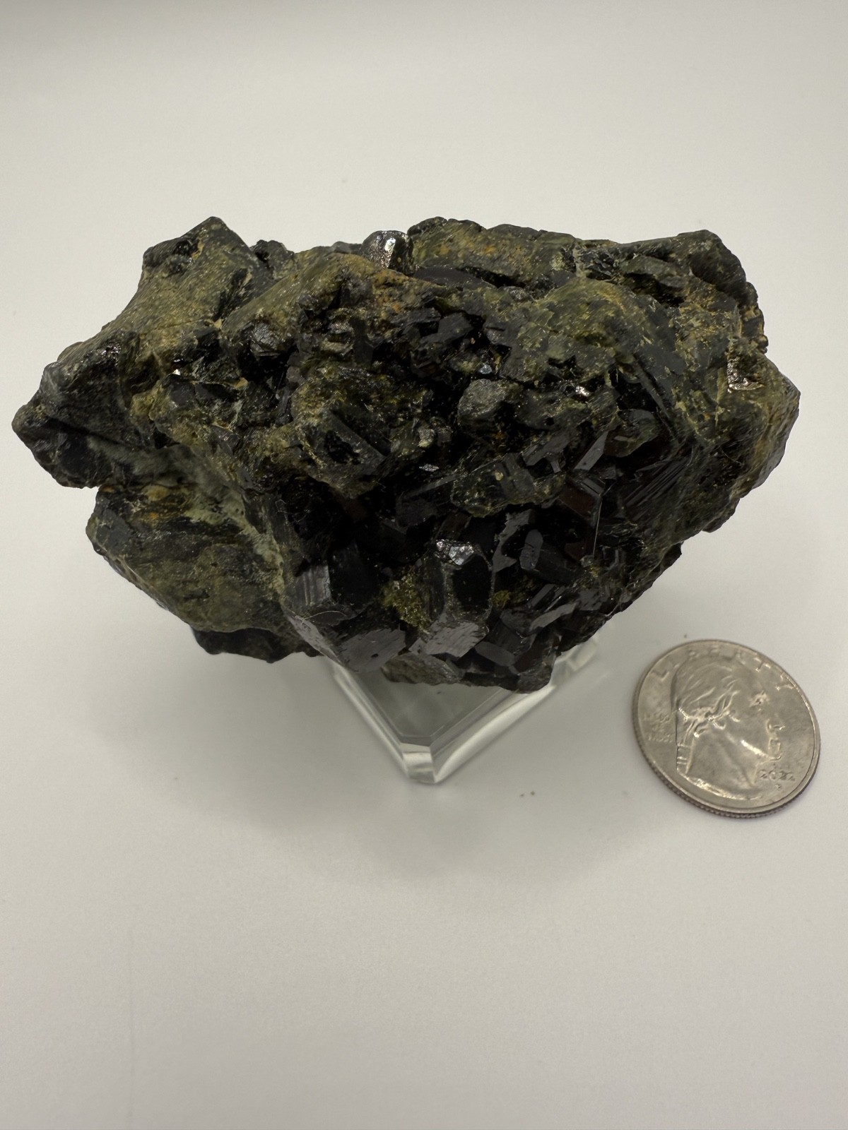 Natural Green Epidote Specimen 269g Raw Mineral Pakistan G132 * FREE SHIPPING*