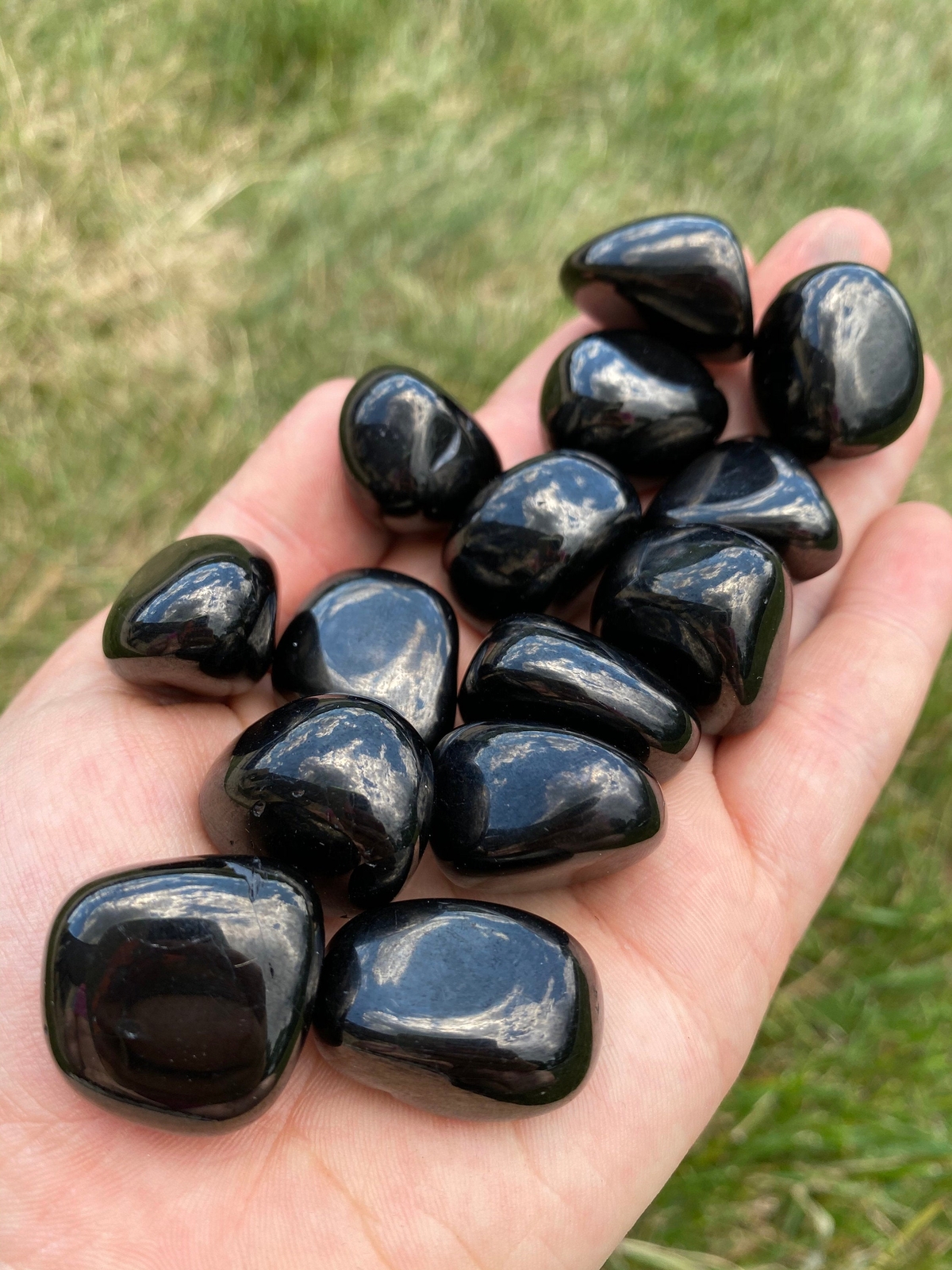 Jet Tumbled Stone – Polished Jet Crystal, Natural Jet from Siberia, Russia