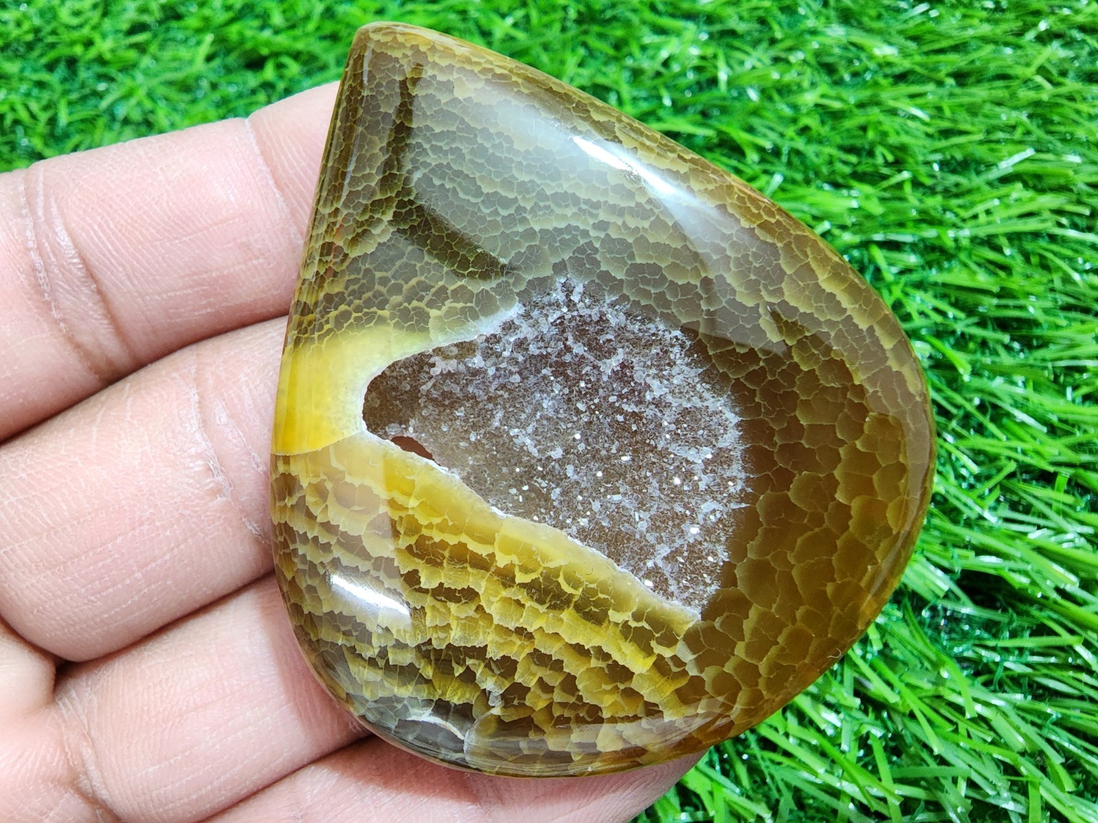 Spider Design Window Druzy Agate 170ct Pear Cut Stone Crystal Druzy Gemstone