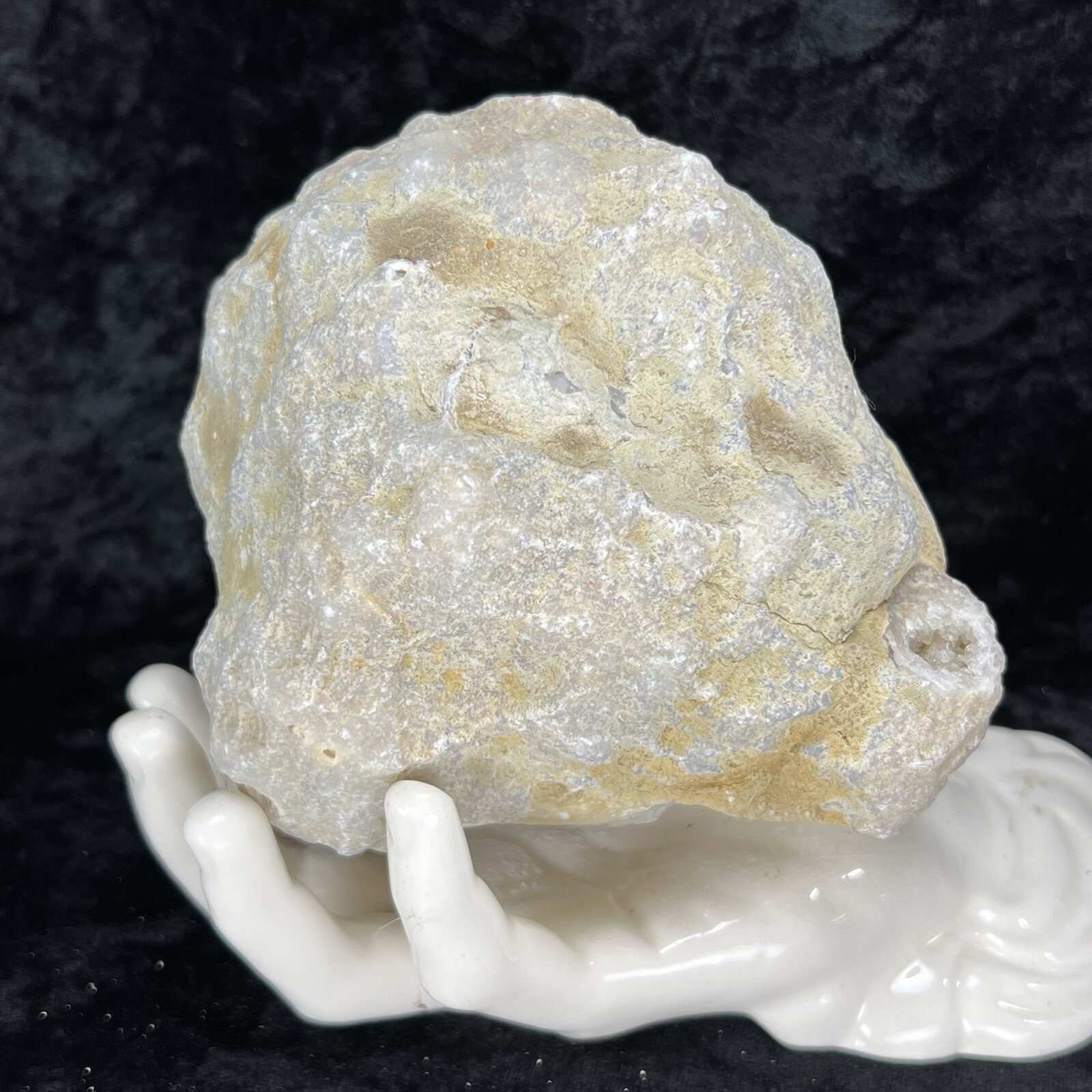 Unopened Geode 5-1/2″ Uncut Crystal Quartz Chalcedony 3.5Lb Solid Natural Large